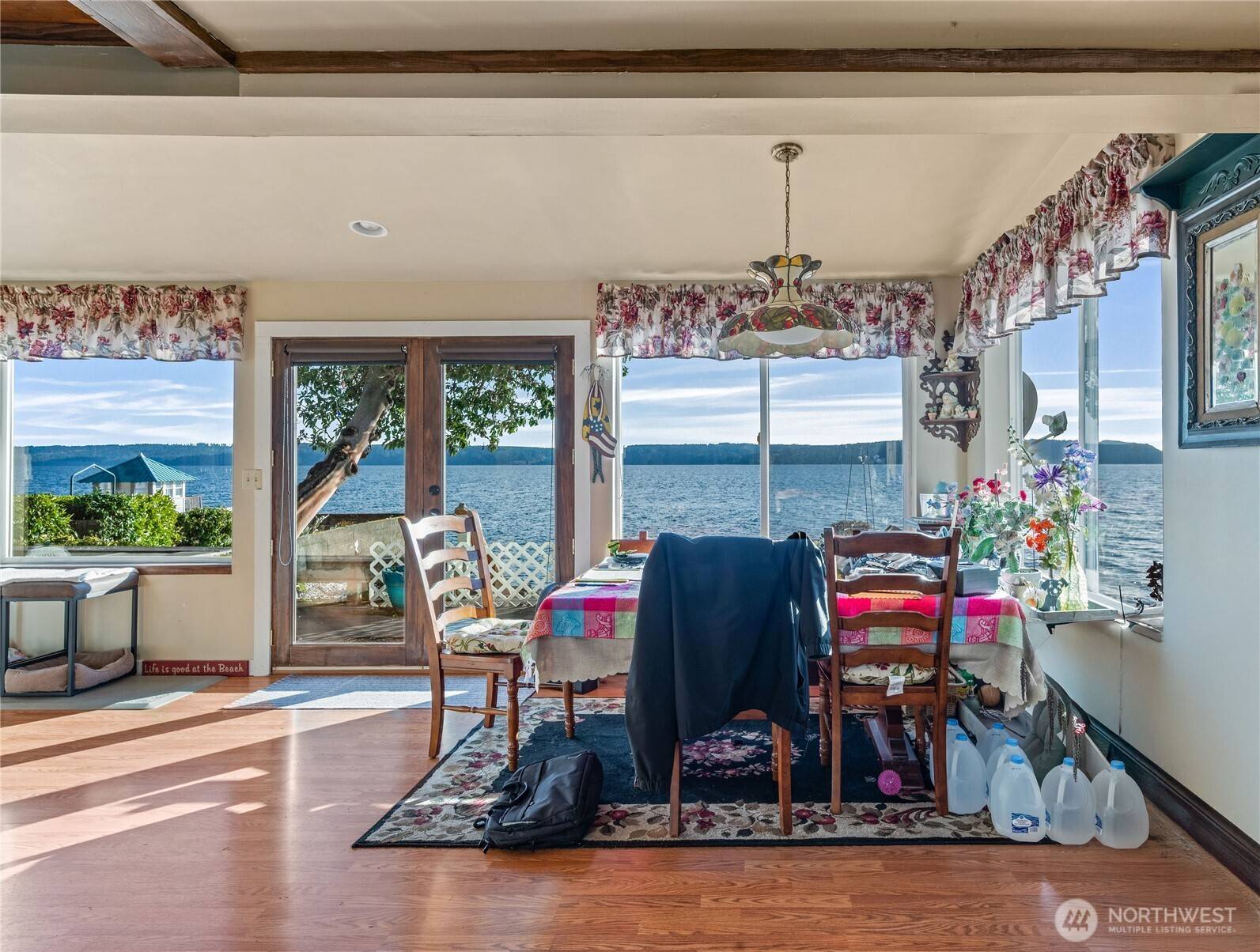 791 Seal Rock RD, Brinnon, WA 98320