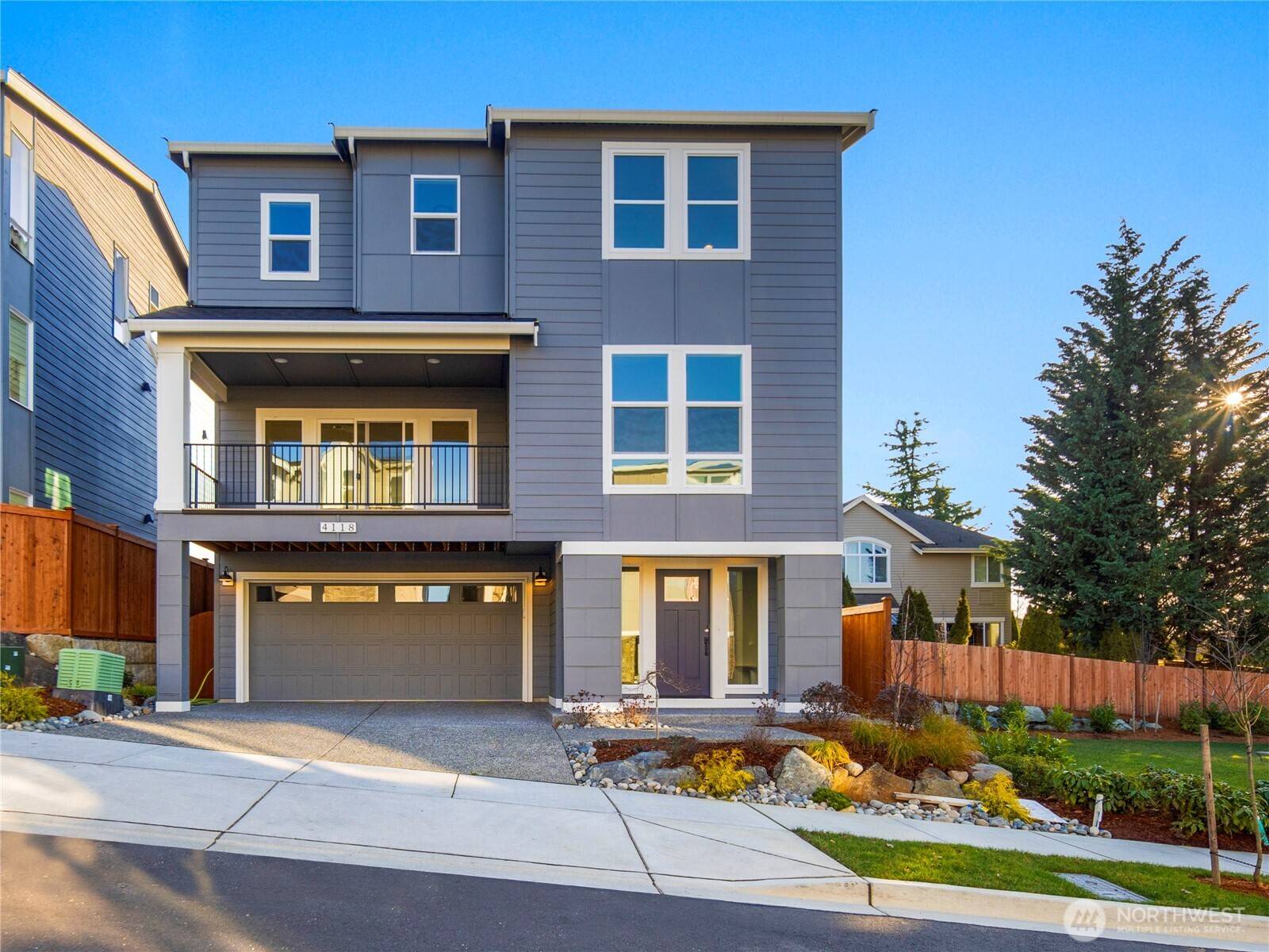 4118 220th PL SE, Bothell, WA 98021