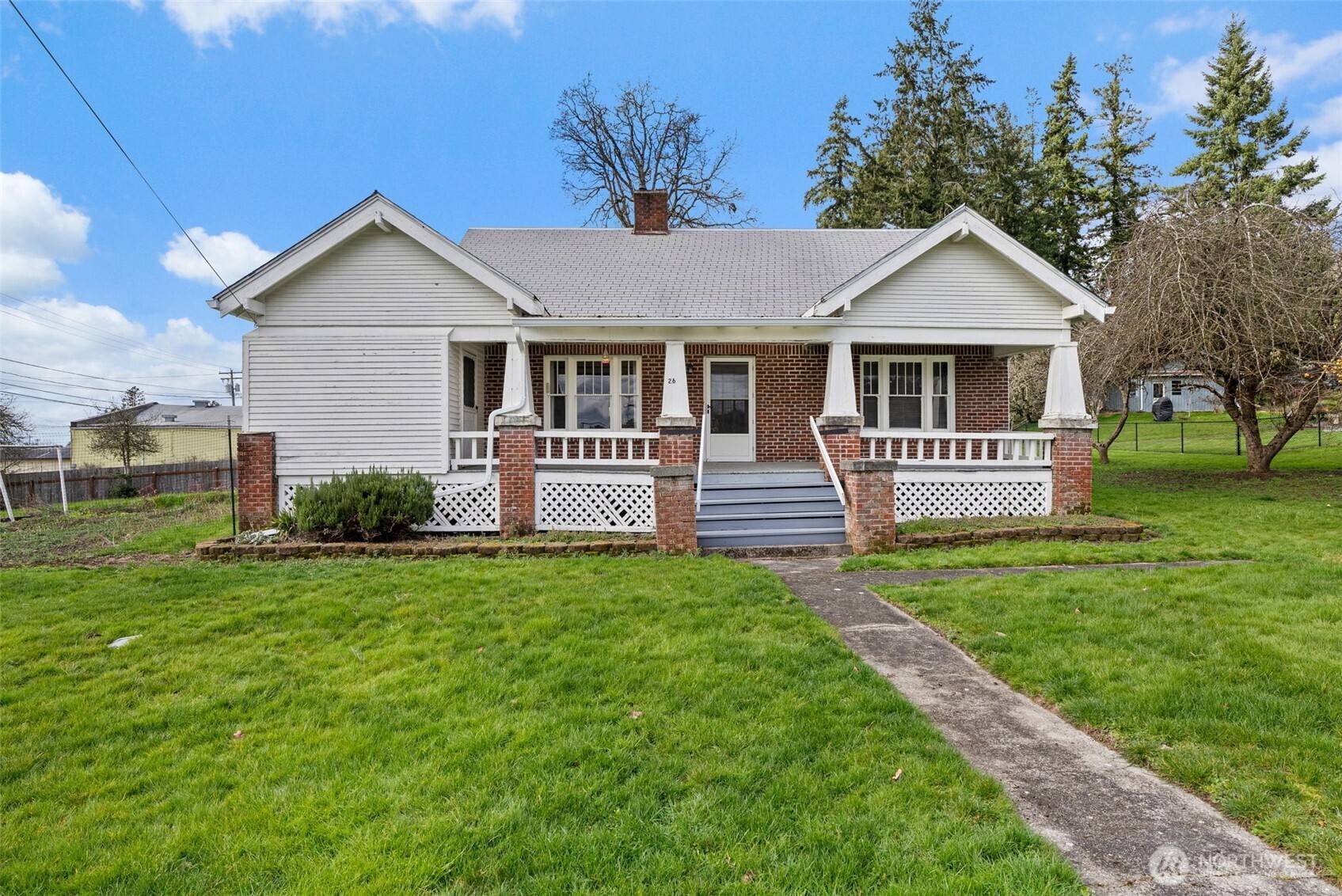 26 SE Spring ST, Chehalis, WA 98532