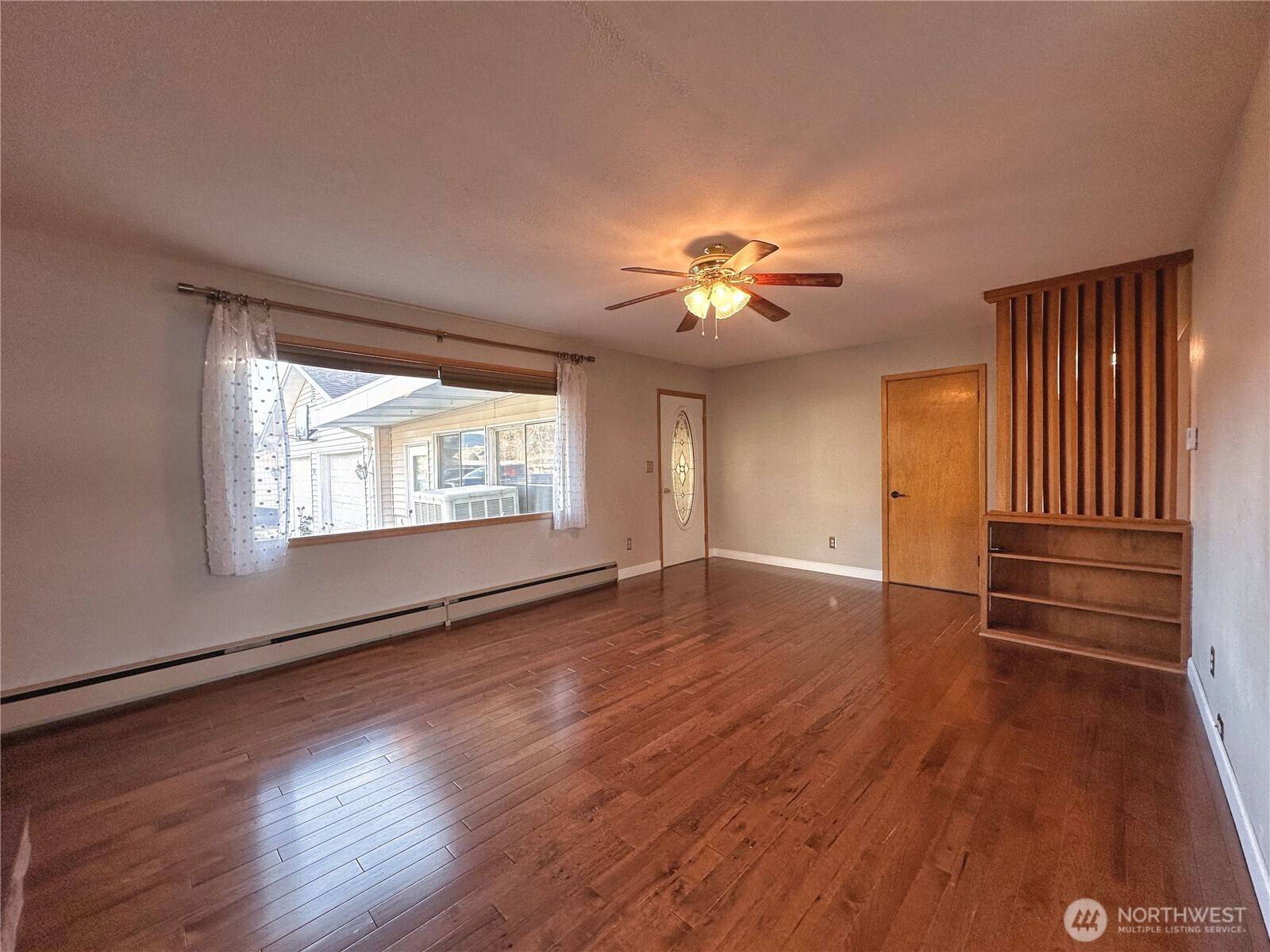 804 Central DR, Coulee Dam, WA 99116