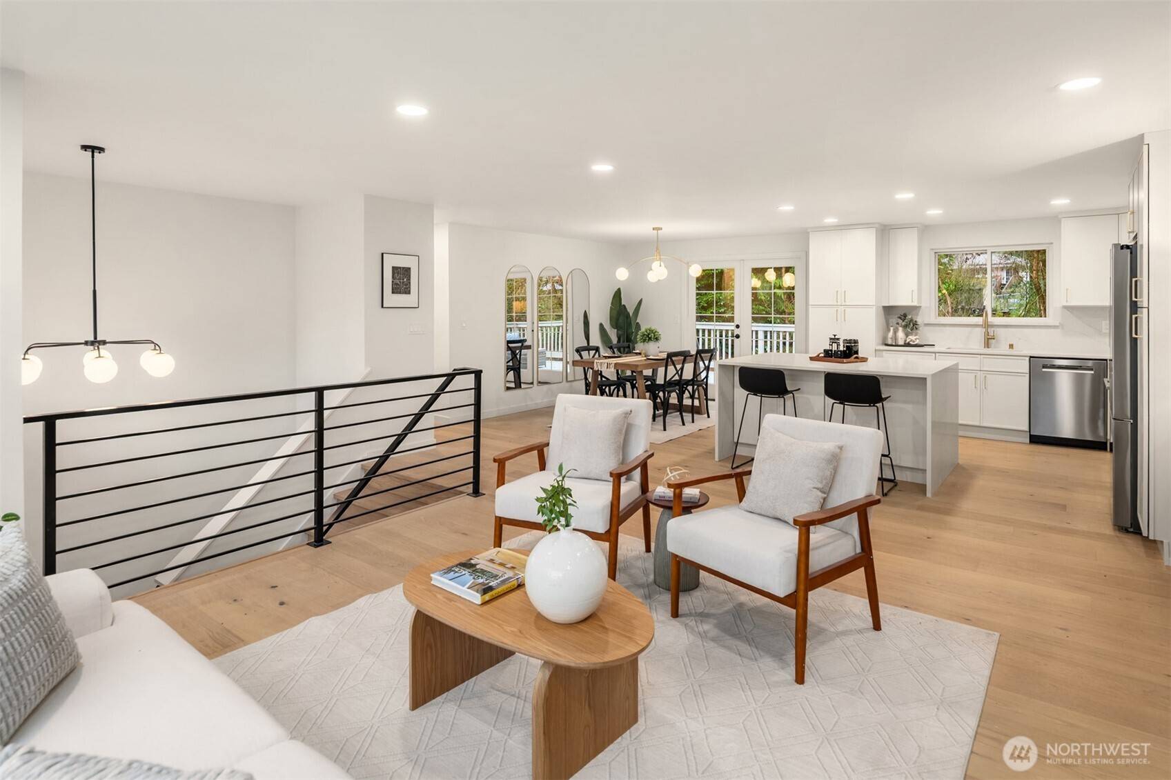 13307 NE 77th ST, Redmond, WA 98052