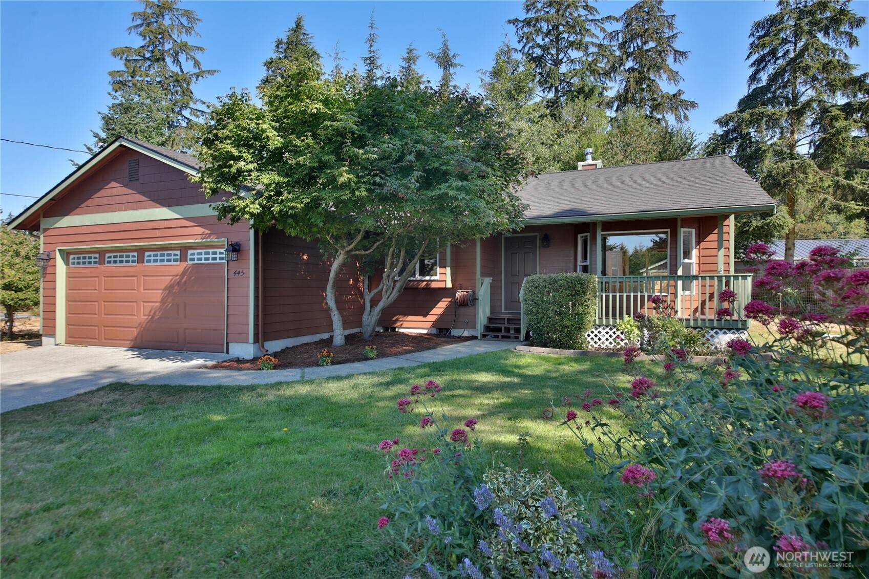 445 Mitchell DR, Coupeville, WA 98239