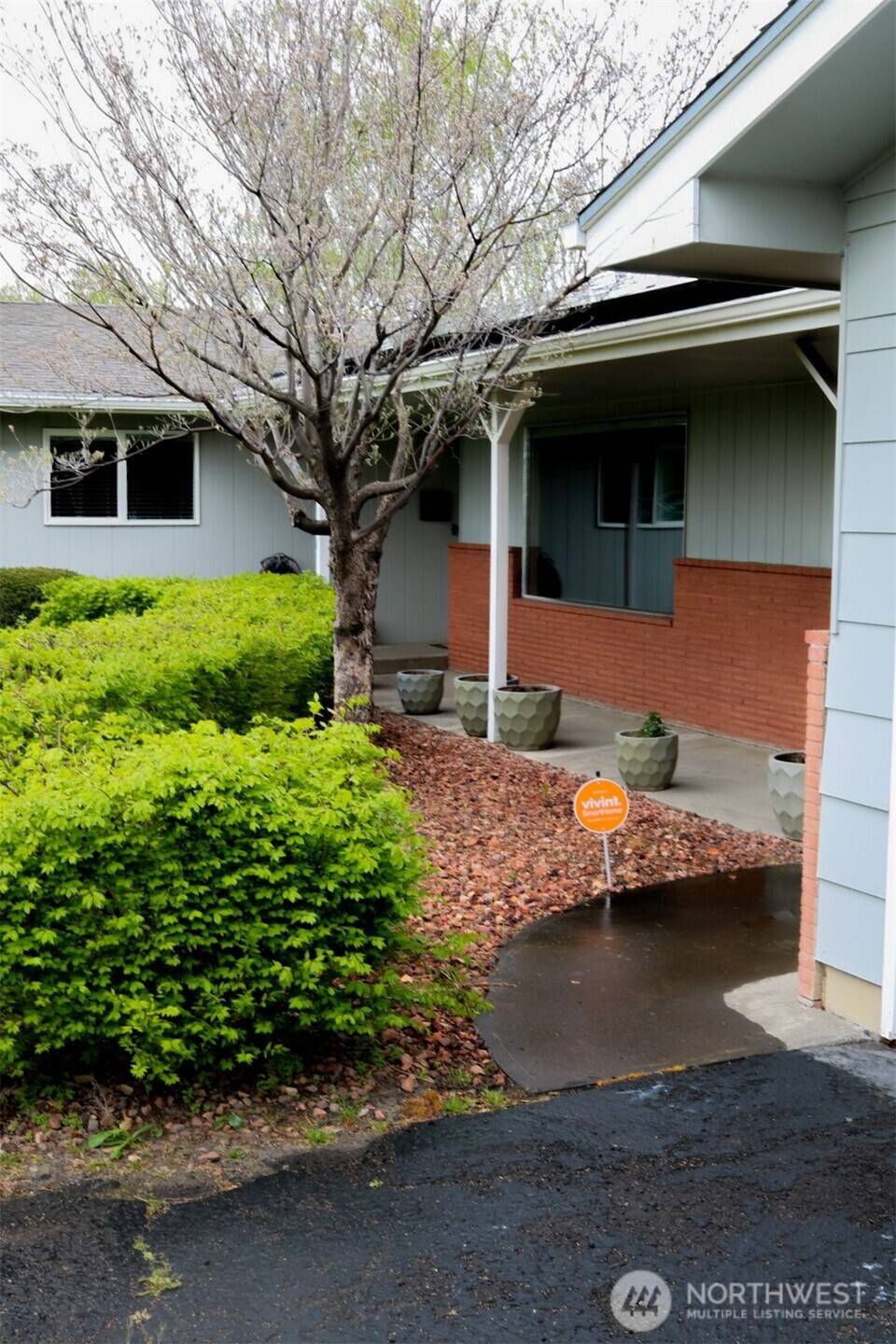 1917 Reser RD, Walla Walla, WA 99362
