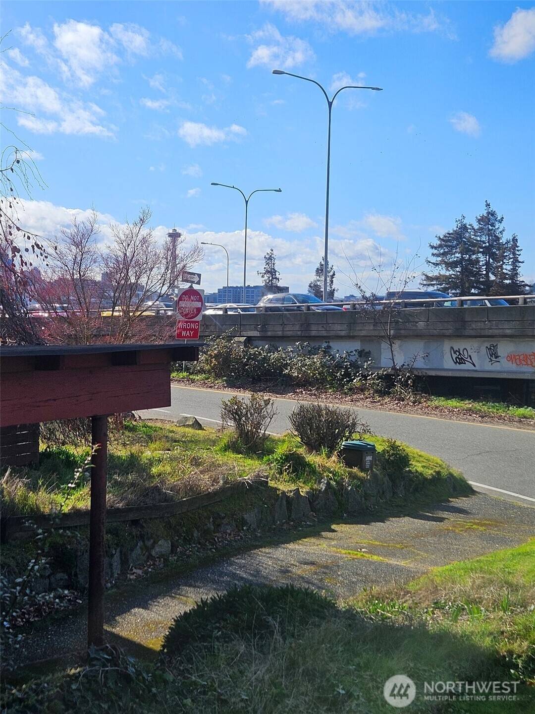 1603 Lakeview BLVD E, Seattle, WA 98102