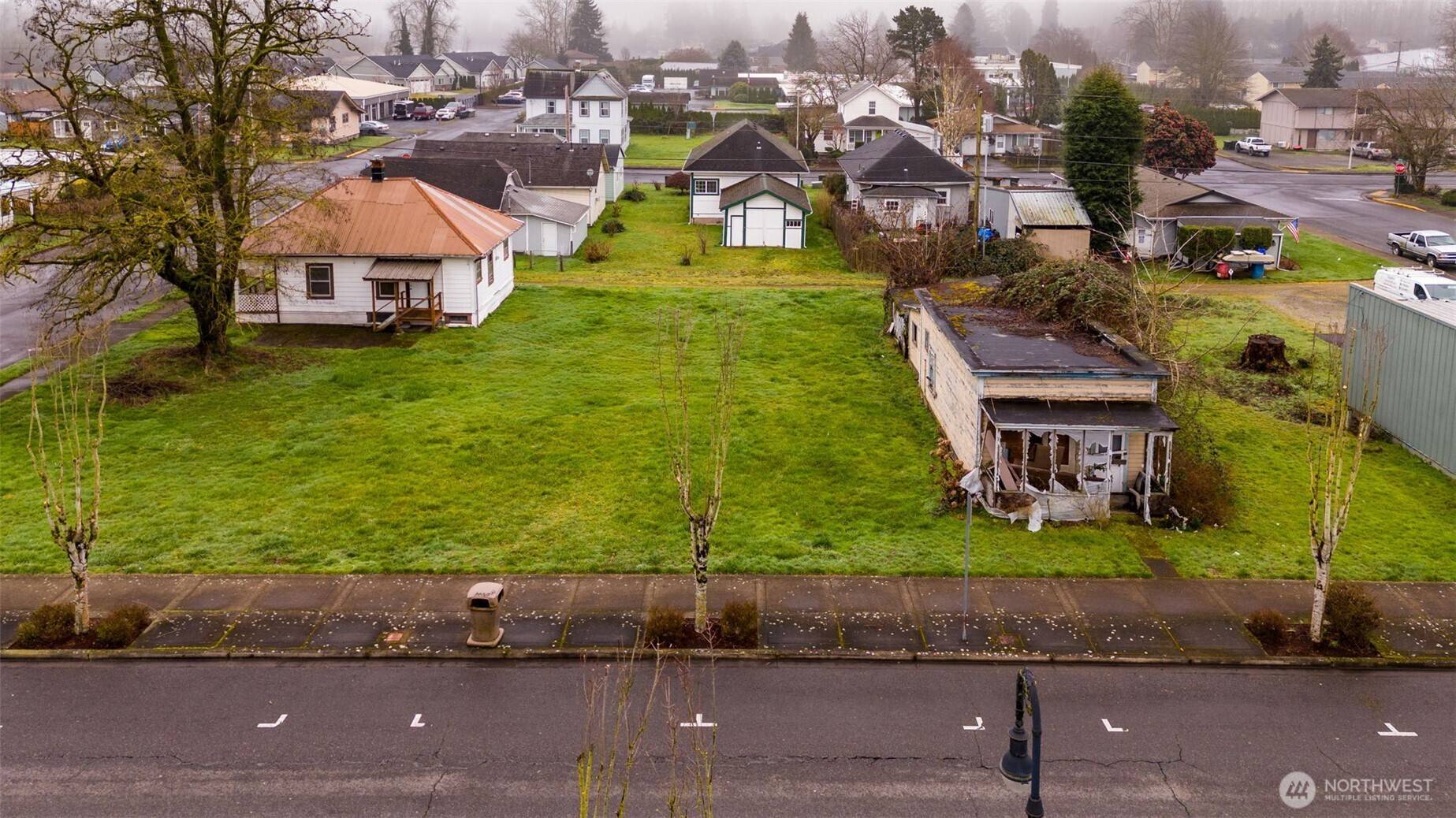 421 Davidson AVE, Woodland, WA 98674