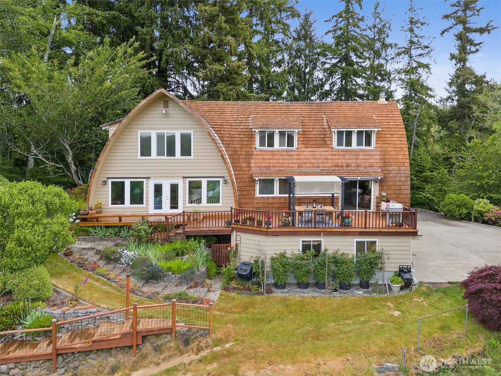 1508 Bloomhardt RD, Raymond, WA 98577