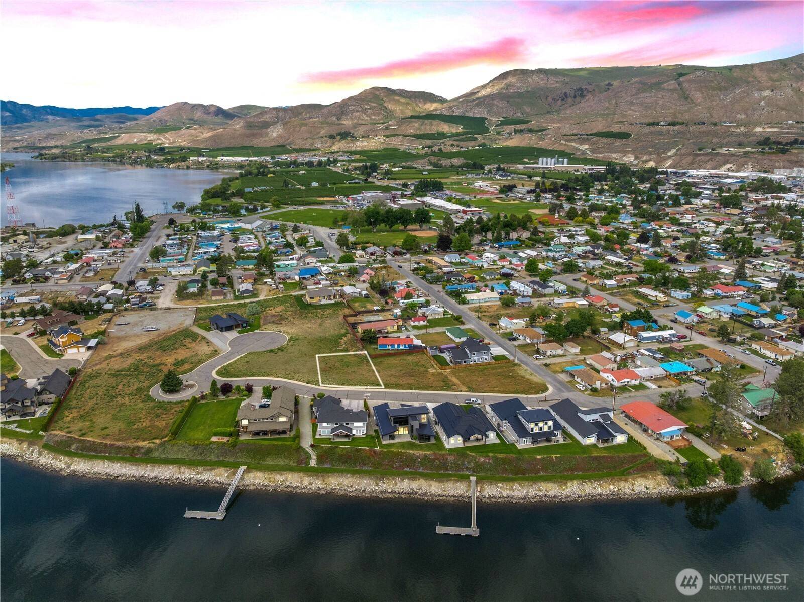 713 1st ST S, Brewster, WA 98812