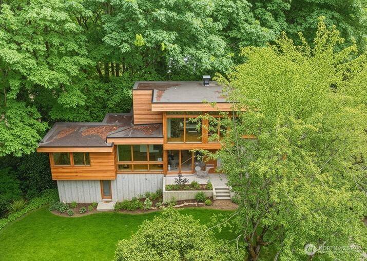 73 XX SE 38th ST, Mercer Island, WA 98040