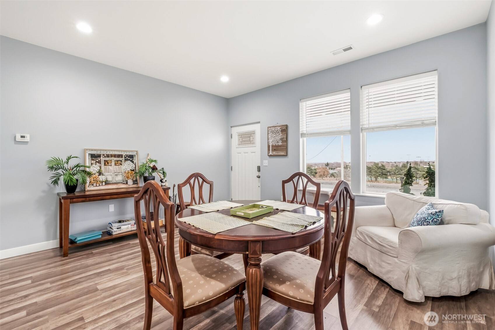 335 Canal DR, Ephrata, WA 98823