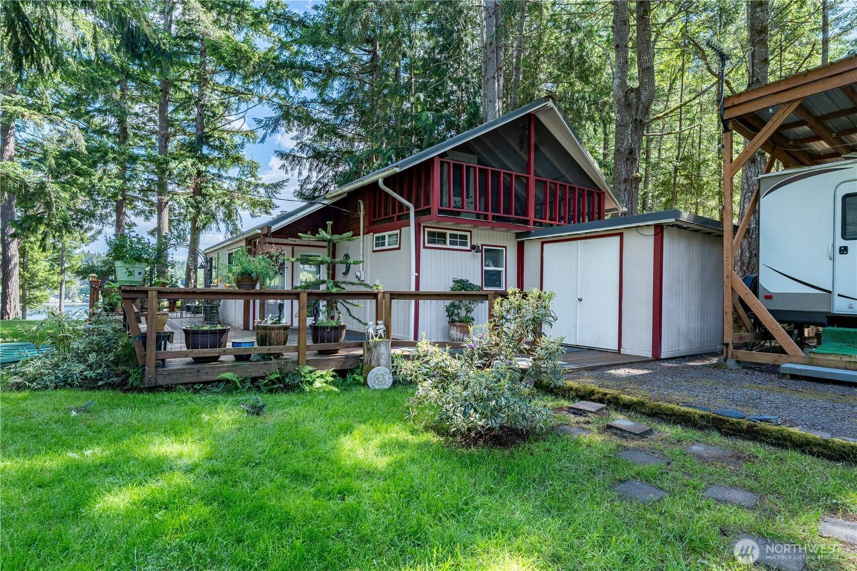 711 E Herron BLVD NW, Lakebay, WA 98349