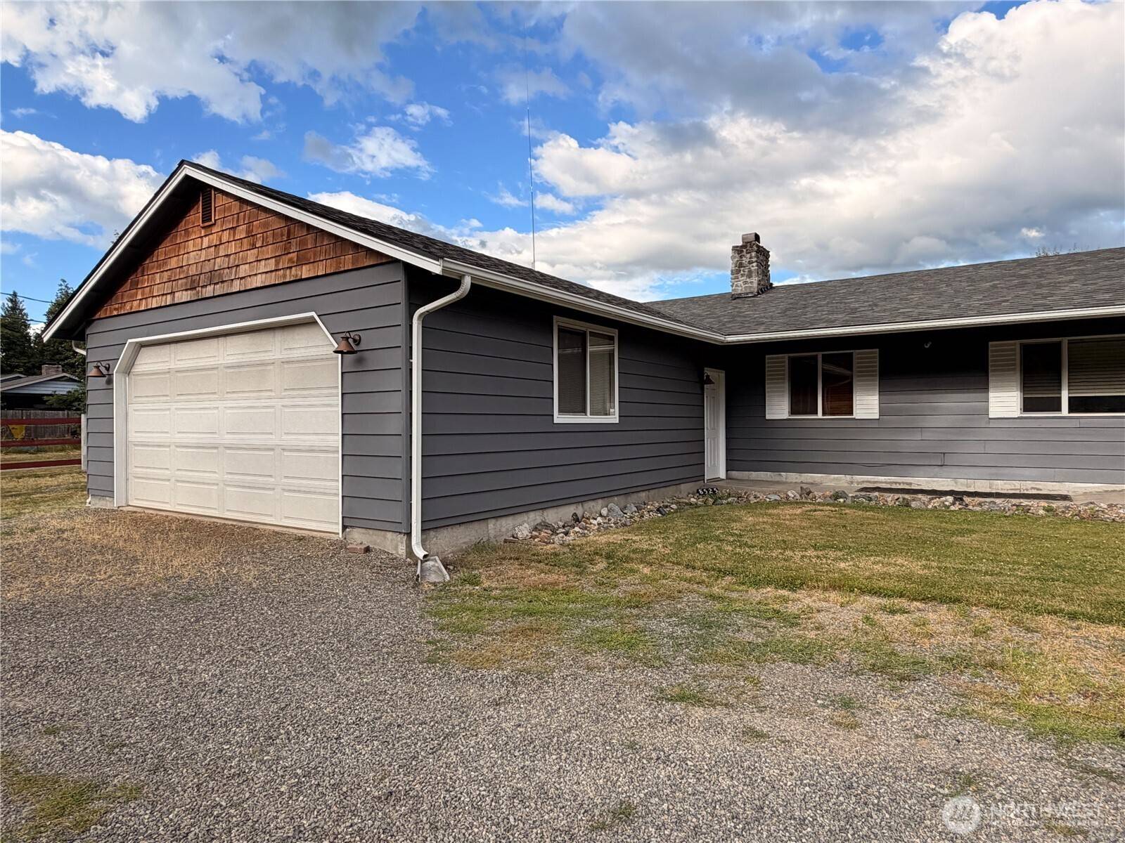8525 234th AVE E, Buckley, WA 98321