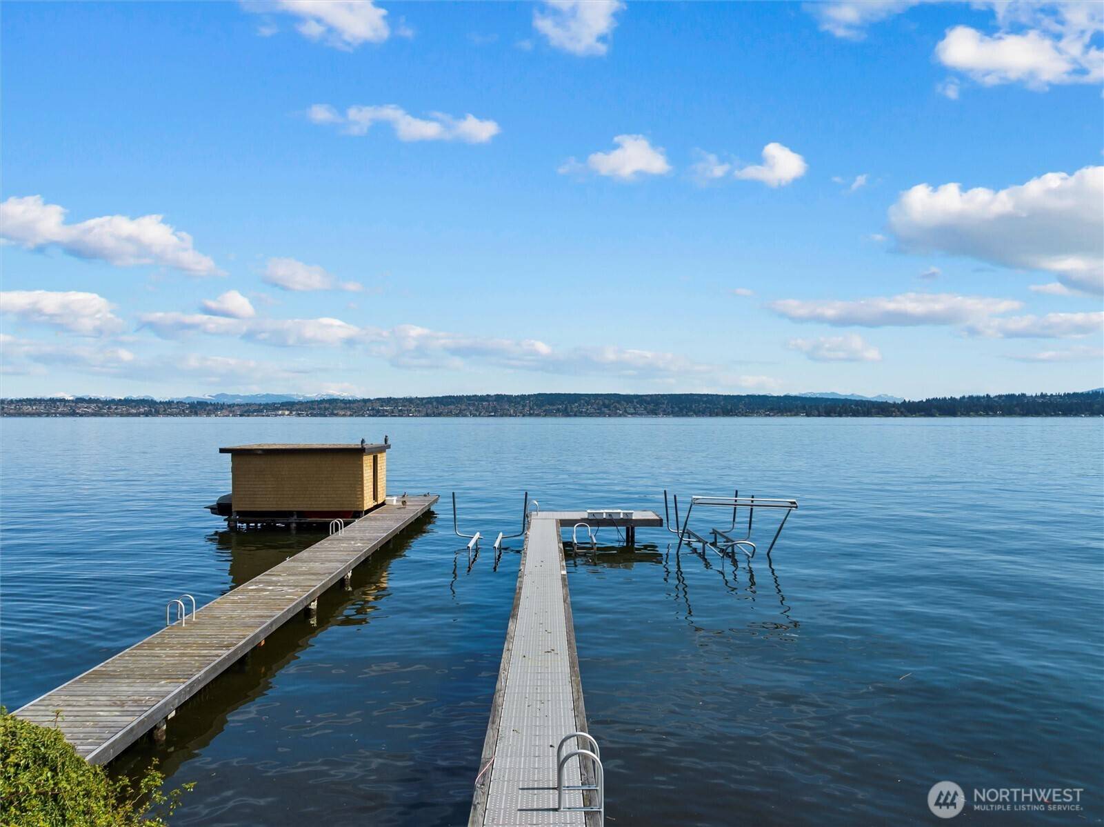 4502 55th AVE NE, Seattle, WA 98105