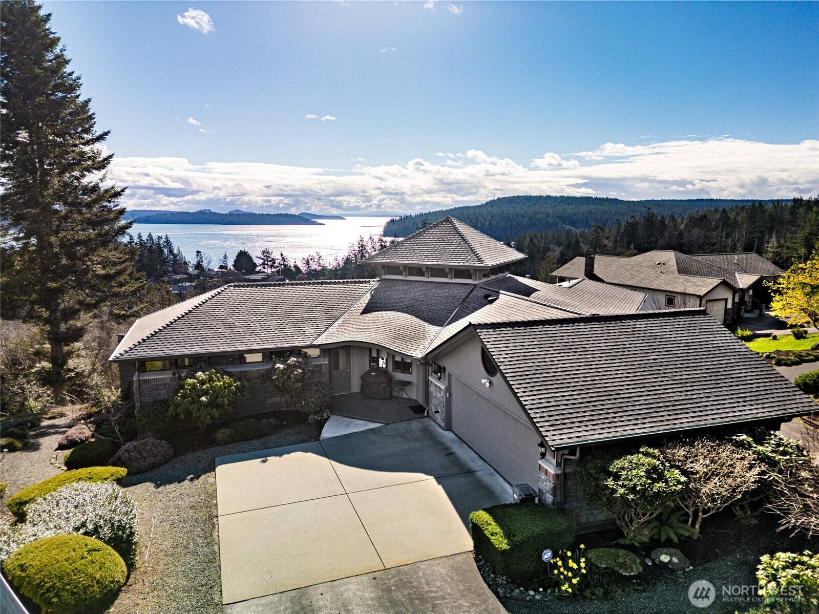 15107 Bridgeway DR, Anacortes, WA 98221