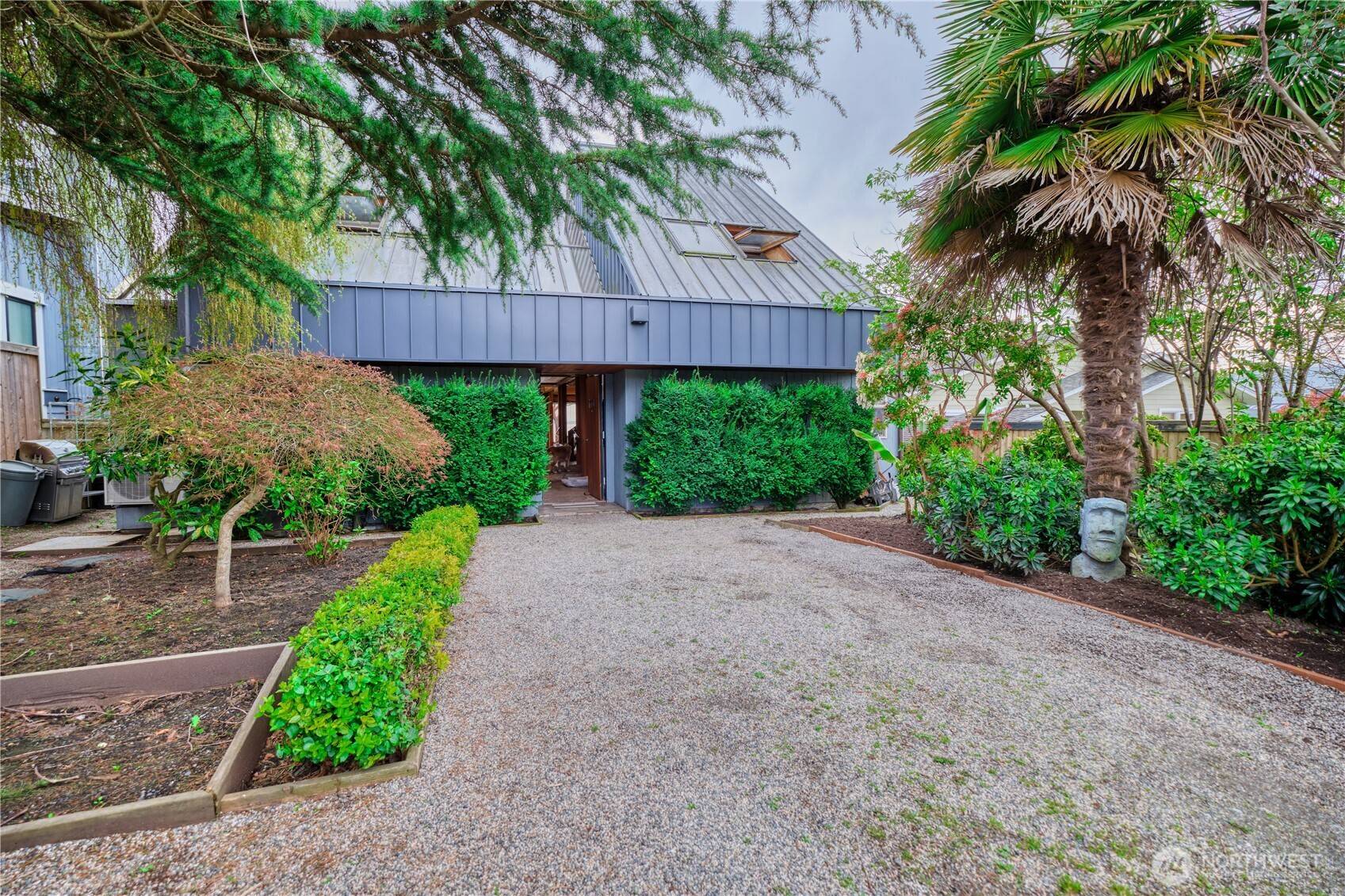 731 Kendor DR, Point Roberts, WA 98281