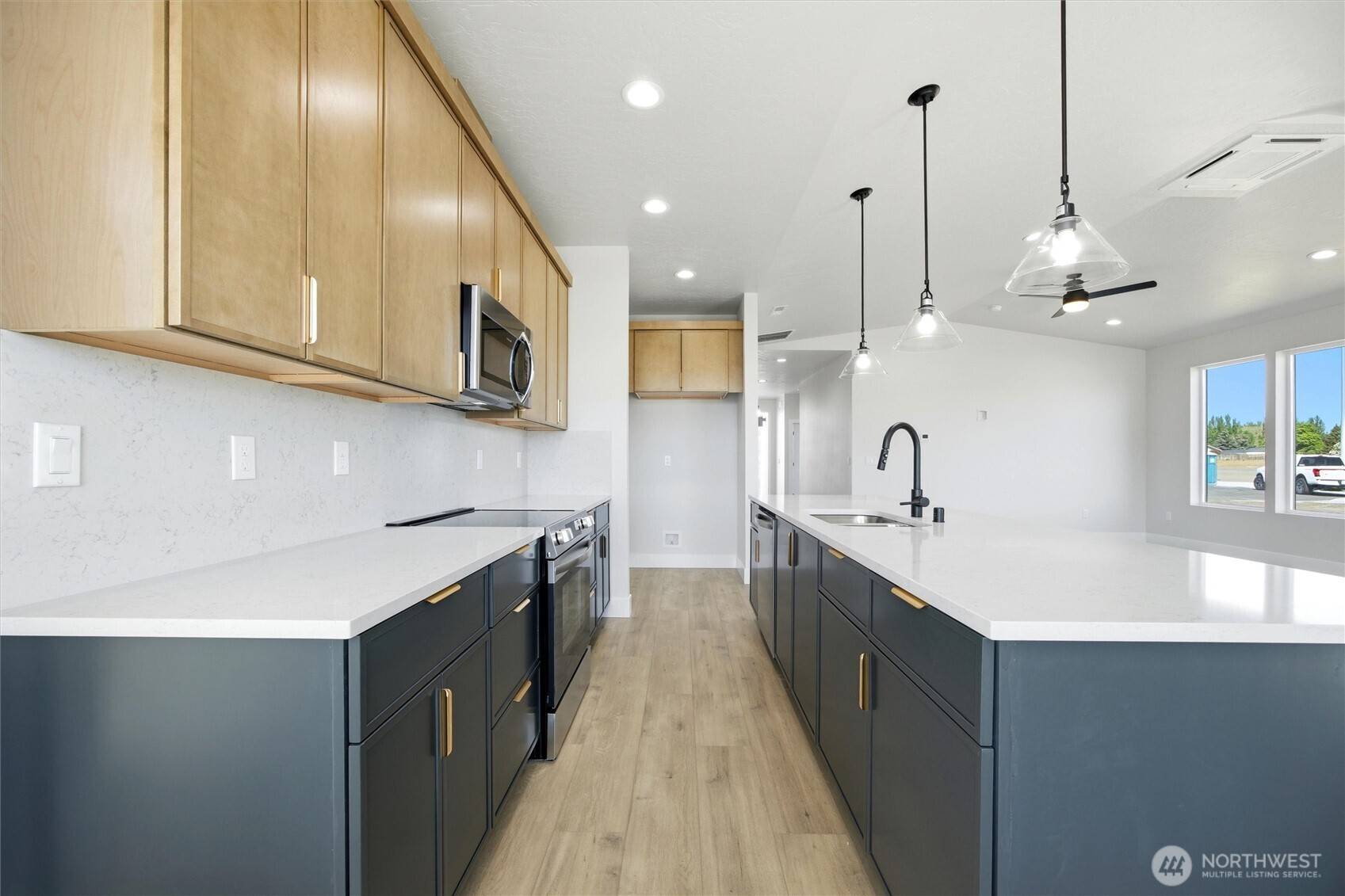 739 N Muscovy ST, Moses Lake, WA 98837