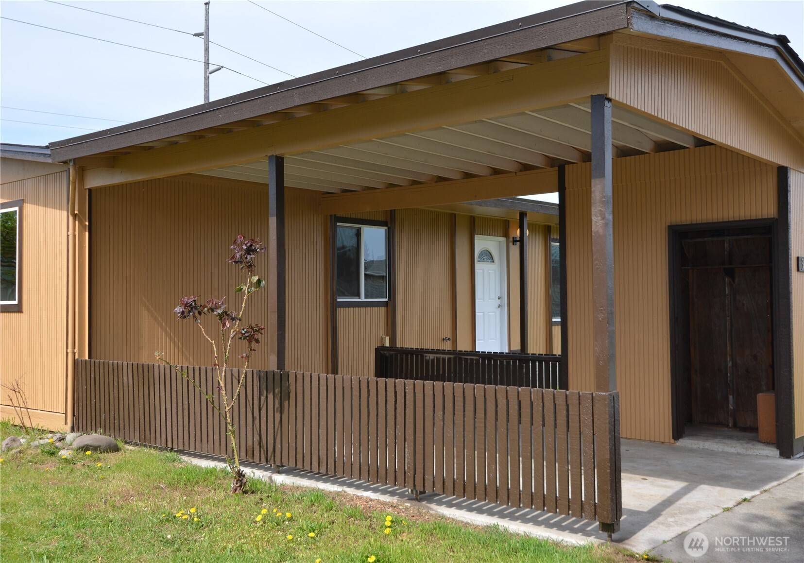 359 N Matriotti AVE, Sequim, WA 98382