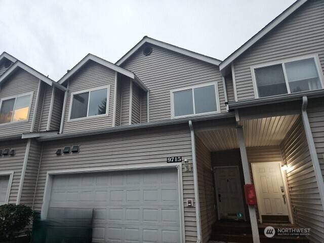 9715 26th AVE SW #202, Seattle, WA 98106