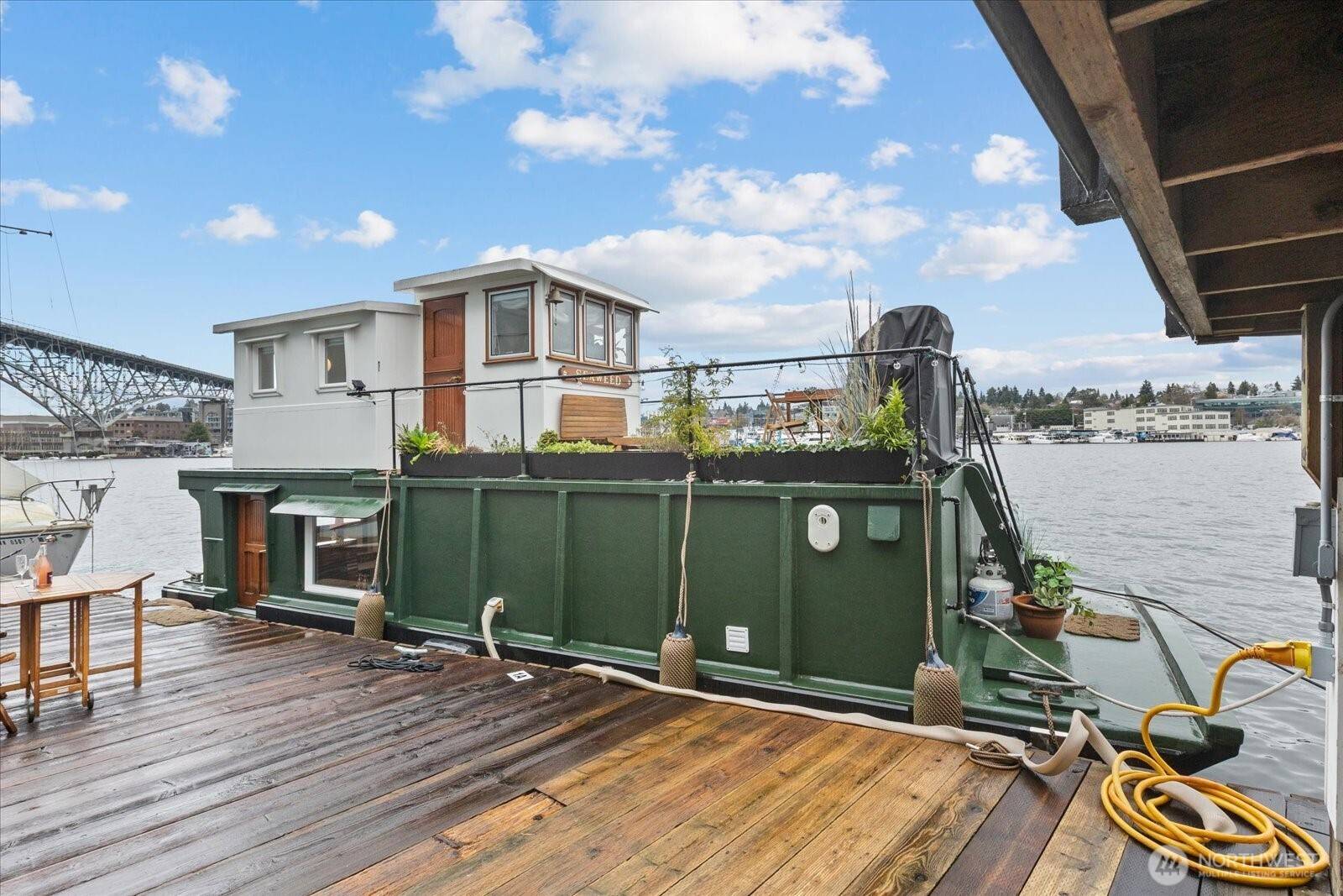 2706 Westlake AVE N #01A, Seattle, WA 98109