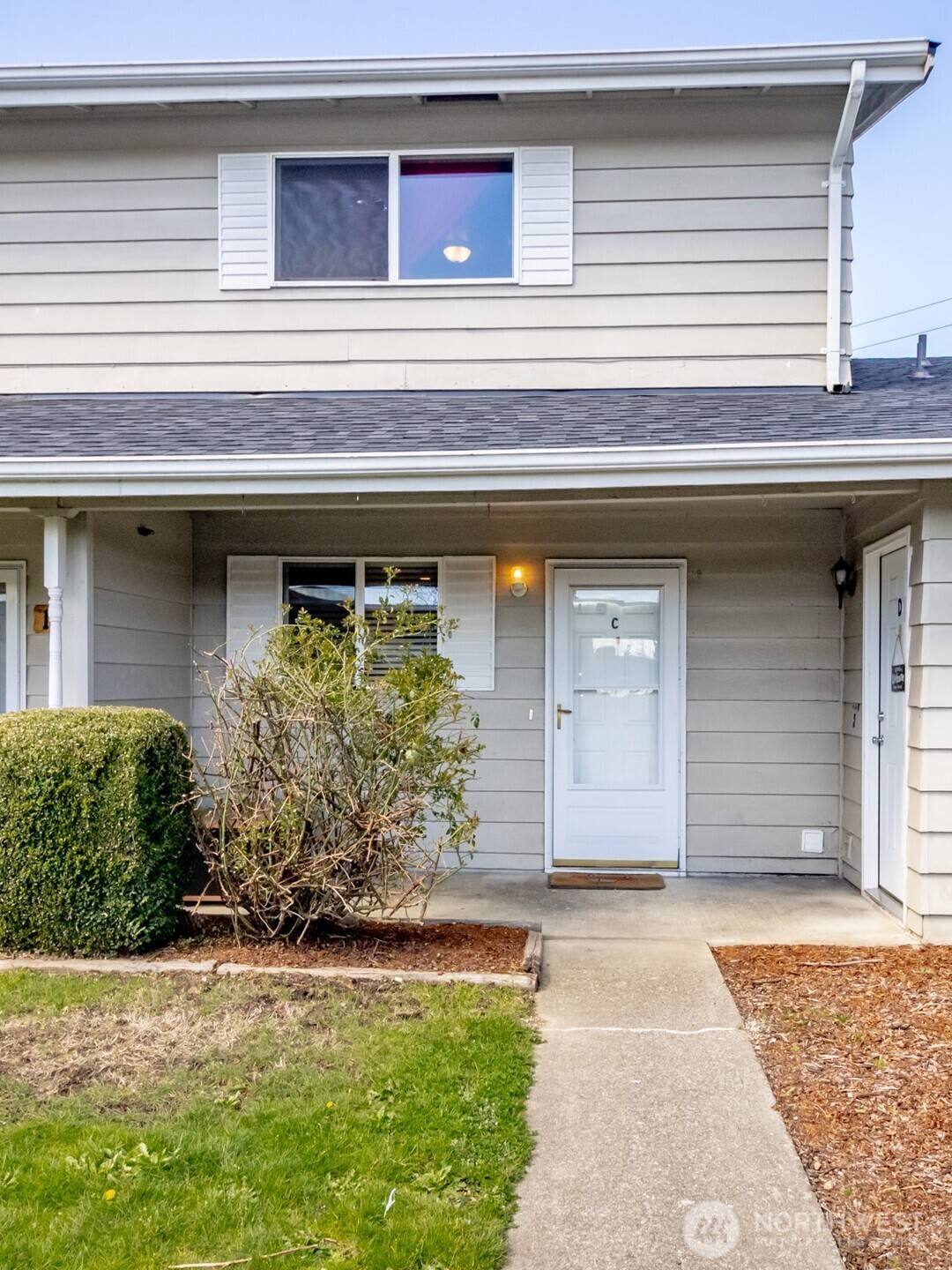12416 SE 272nd ## C, Kent, WA 98030