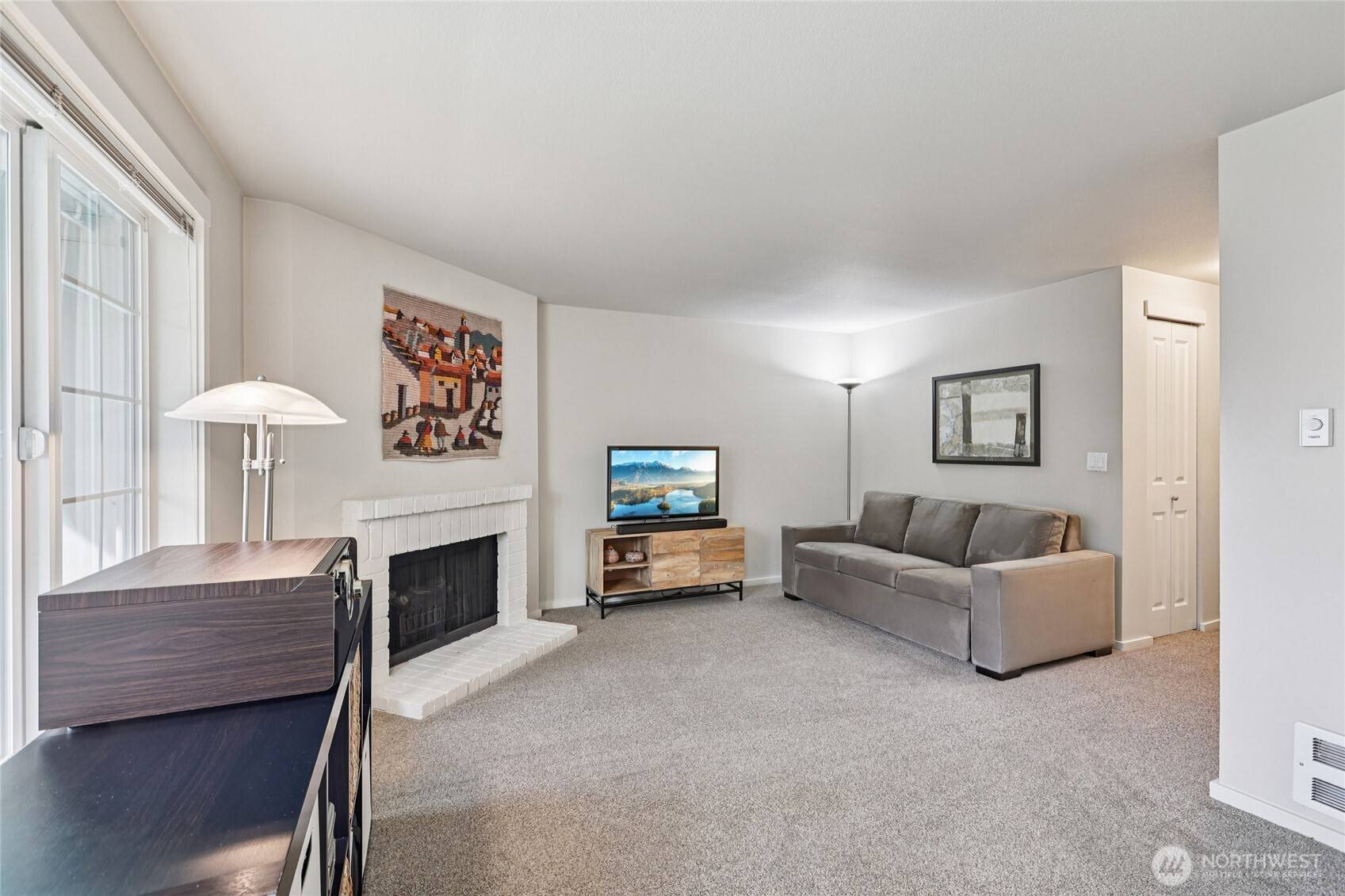 12404 E Gibson RD #N203, Everett, WA 98204