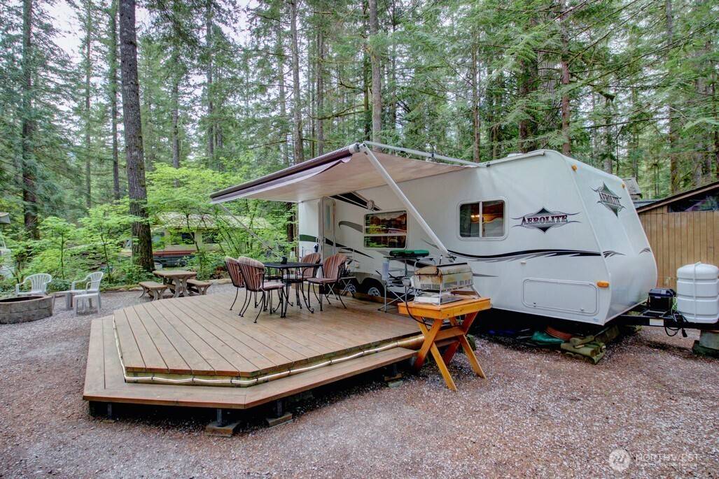71 Wilderness WAY, Deming, WA 98244