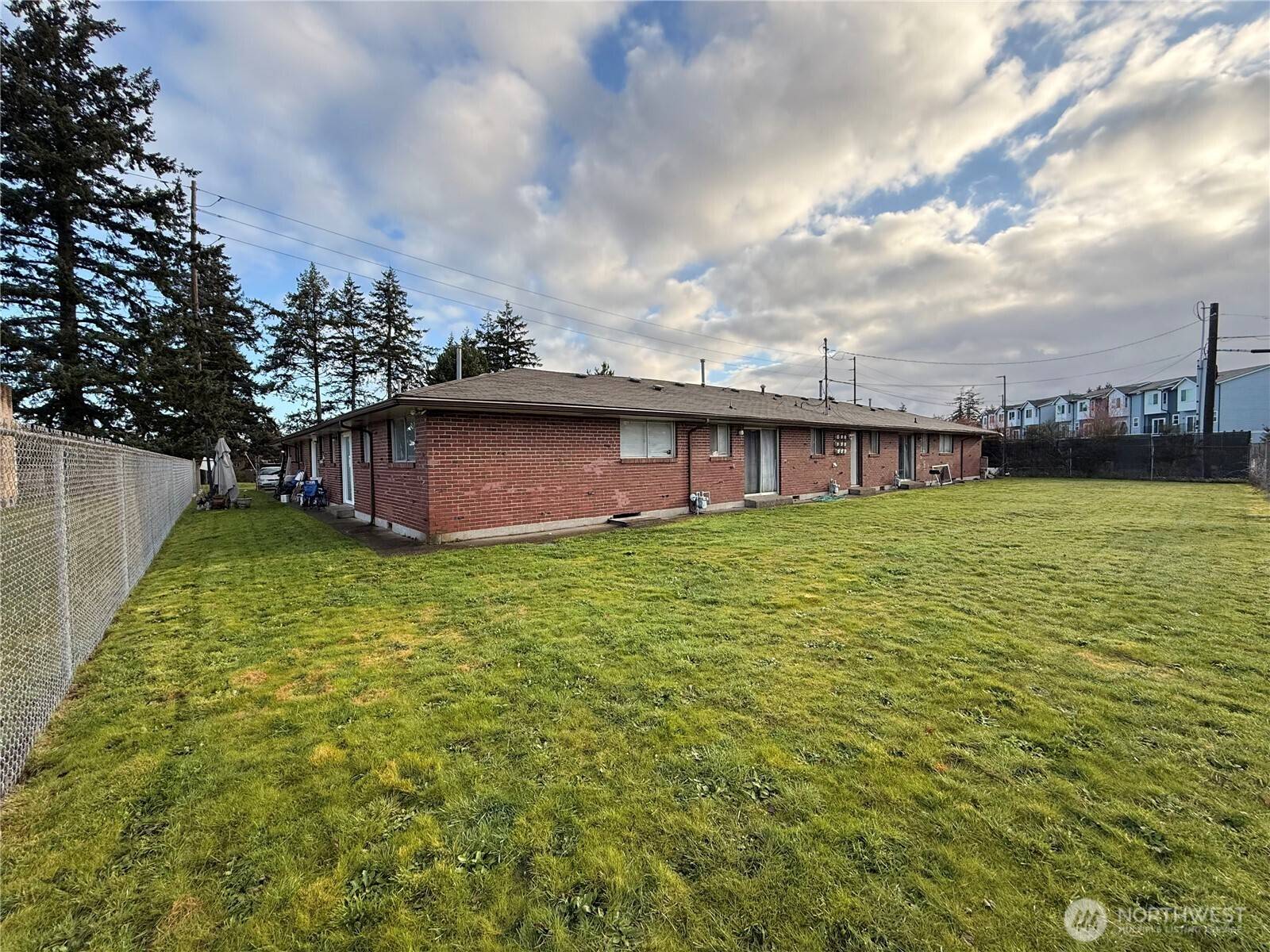 4902 111th ST SW, Lakewood, WA 98499