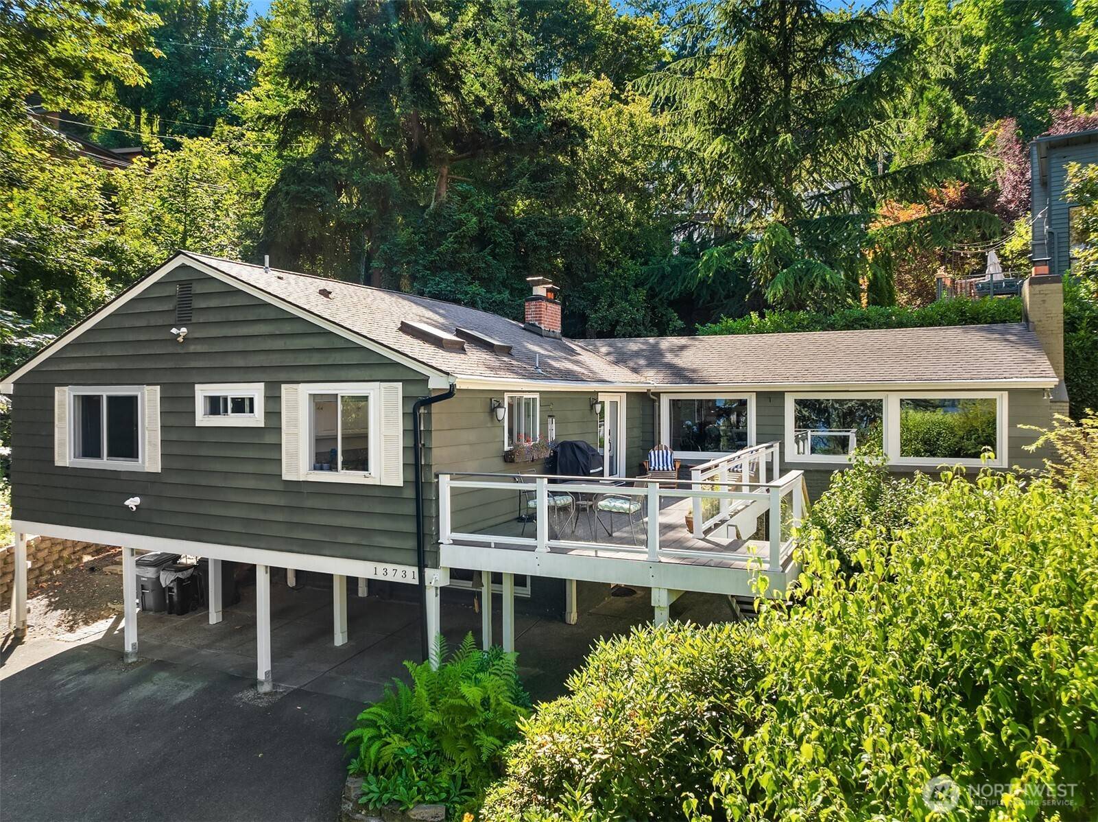 13731 42nd PL NE, Seattle, WA 98125