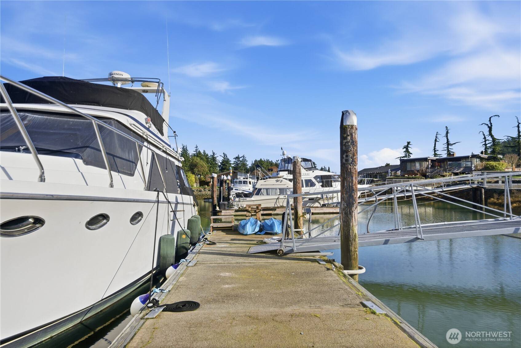138 Lummi DR, La Conner, WA 98257