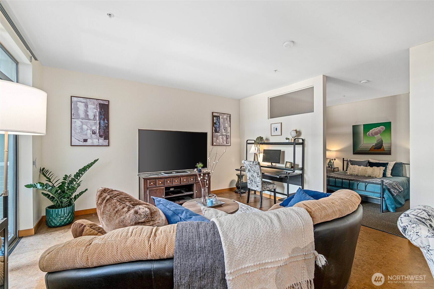 1414 12th AVE #406, Seattle, WA 98122