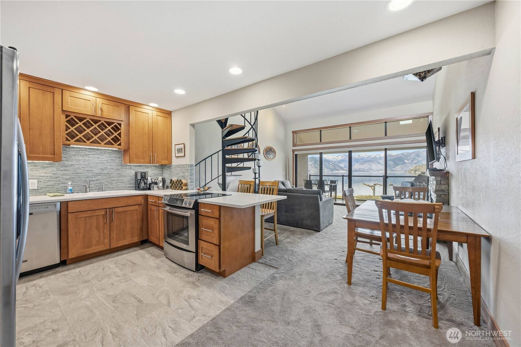 100 Lake Chelan Shores Dr. #3-8, Chelan, WA 98816