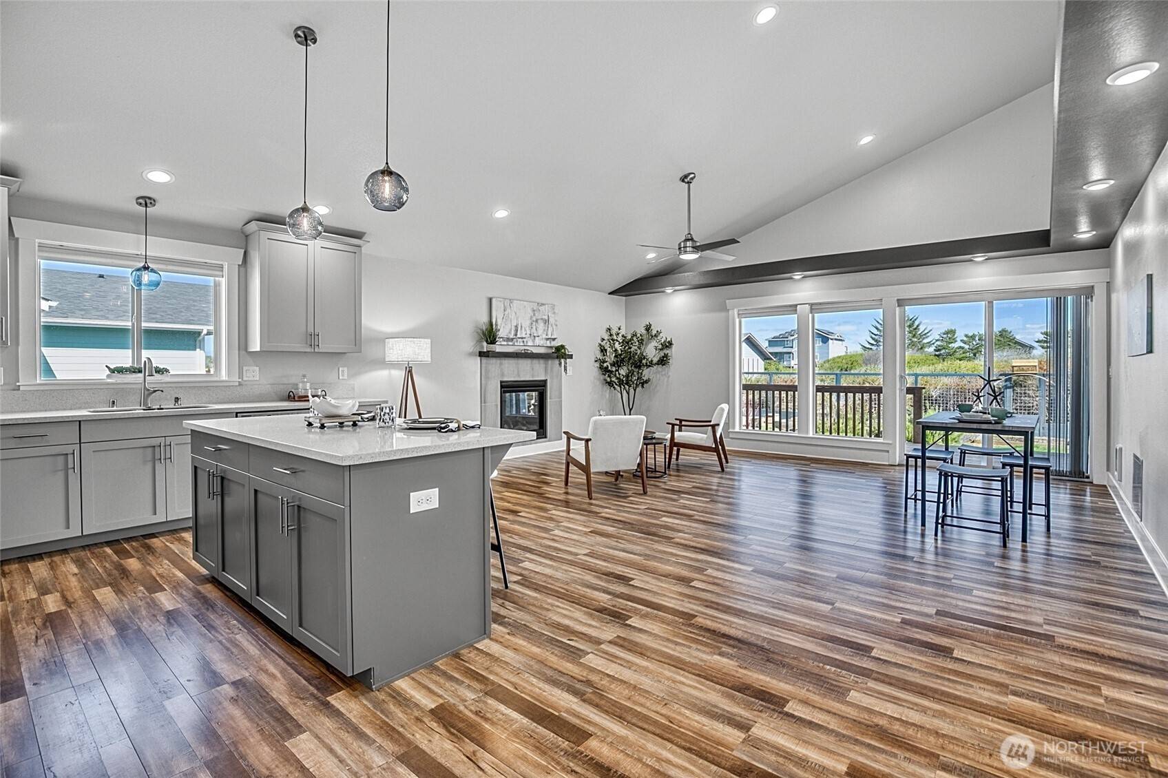 1298 Storm King AVE SW, Ocean Shores, WA 98569