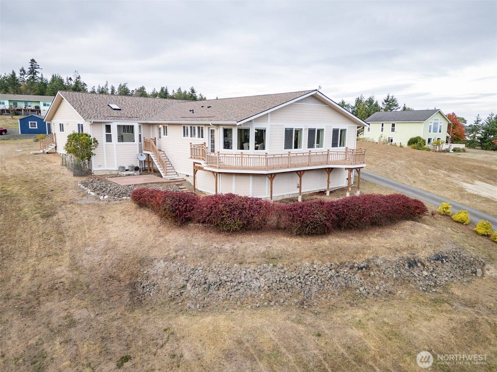 382 Discovery View DR, Sequim, WA 98382