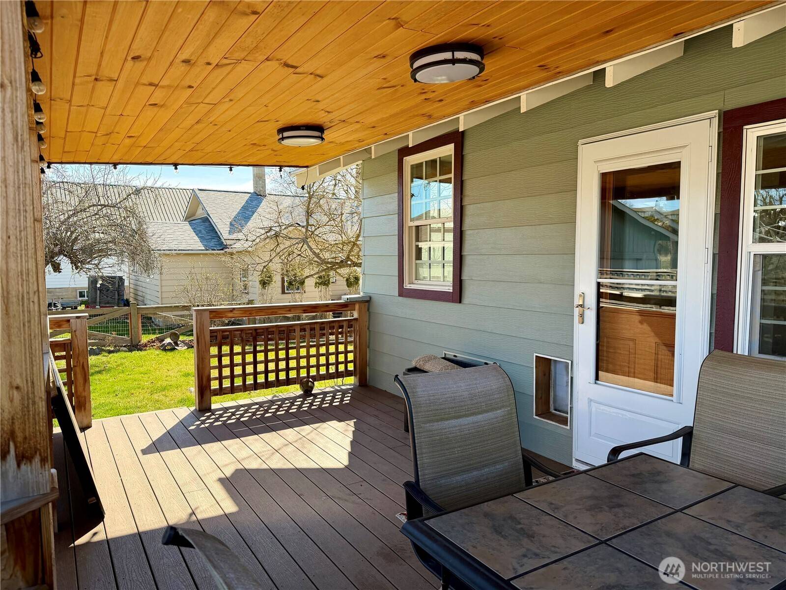 215 NW Cole AVE, Wilbur, WA 99185