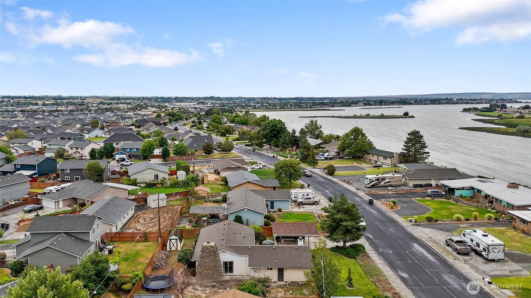 603 N Crestview DR, Moses Lake, WA 98837