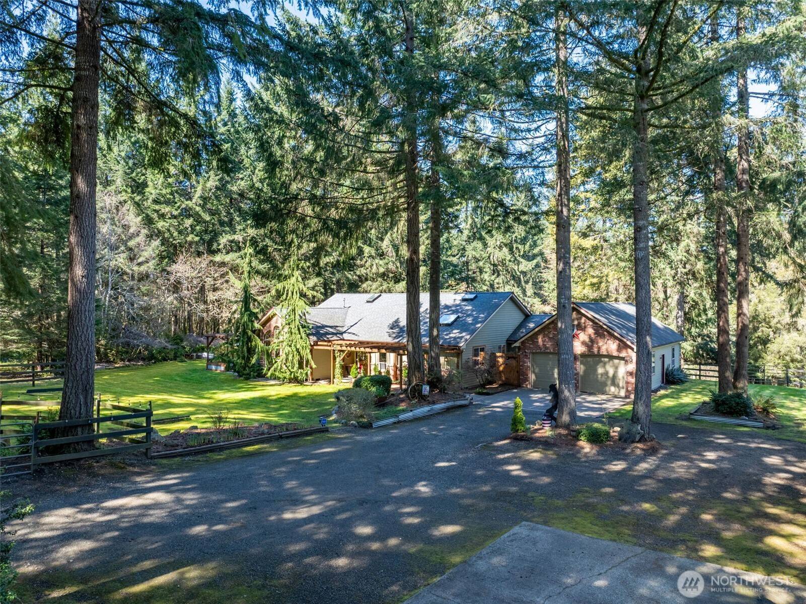 5007 Foxtrail DR NE, Olympia, WA 98516