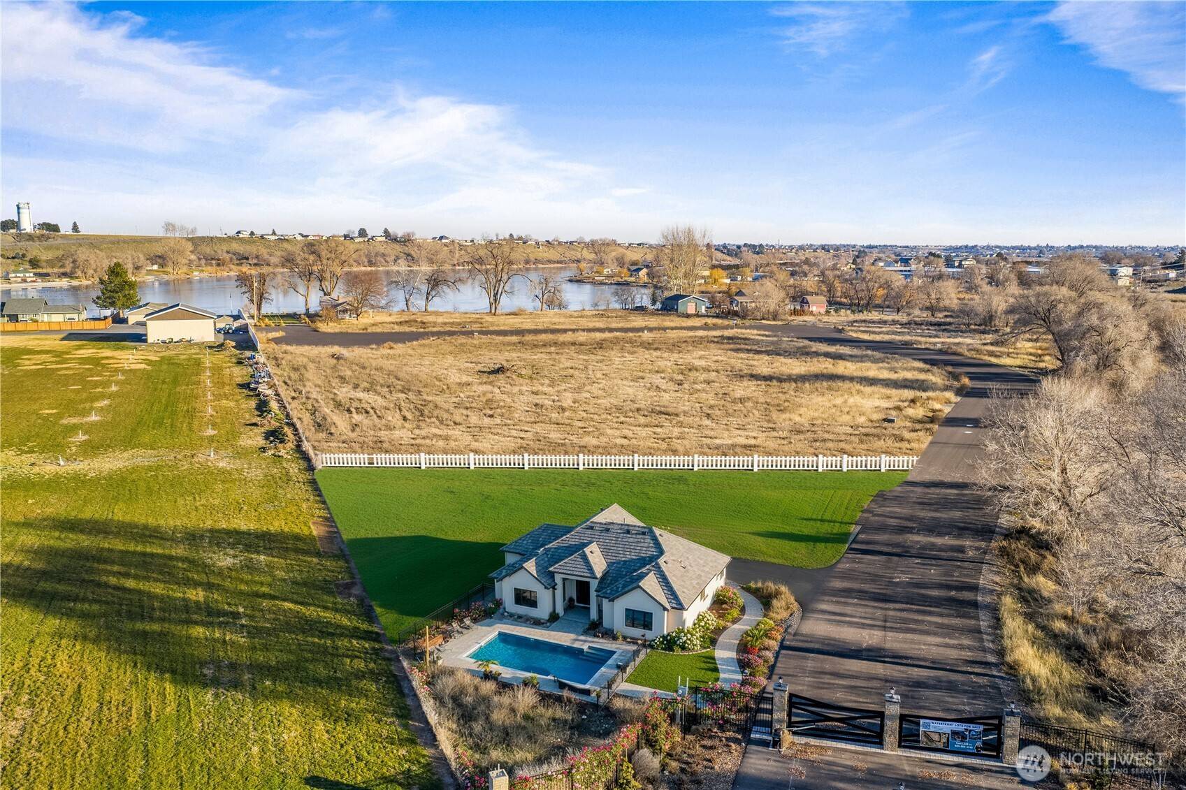 1 Valley RD NE #1, Moses Lake, WA 98837
