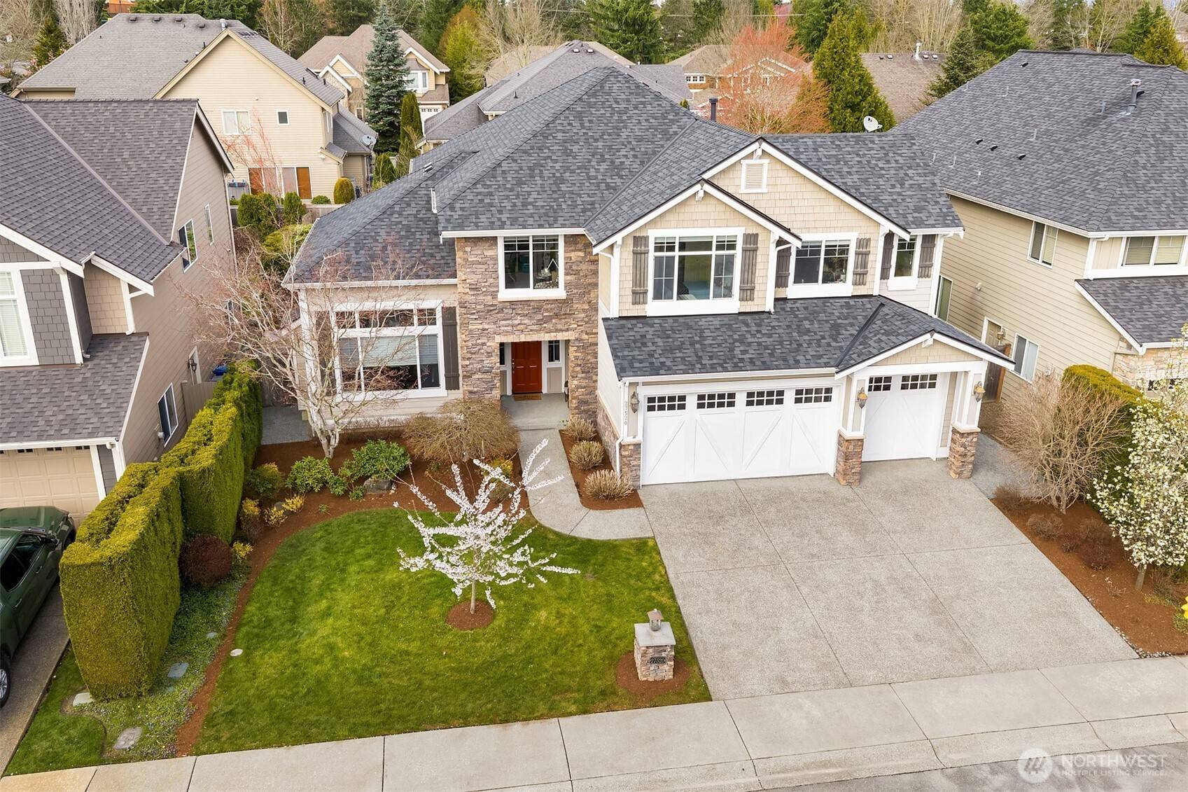27520 SE 28th CT, Sammamish, WA 98075