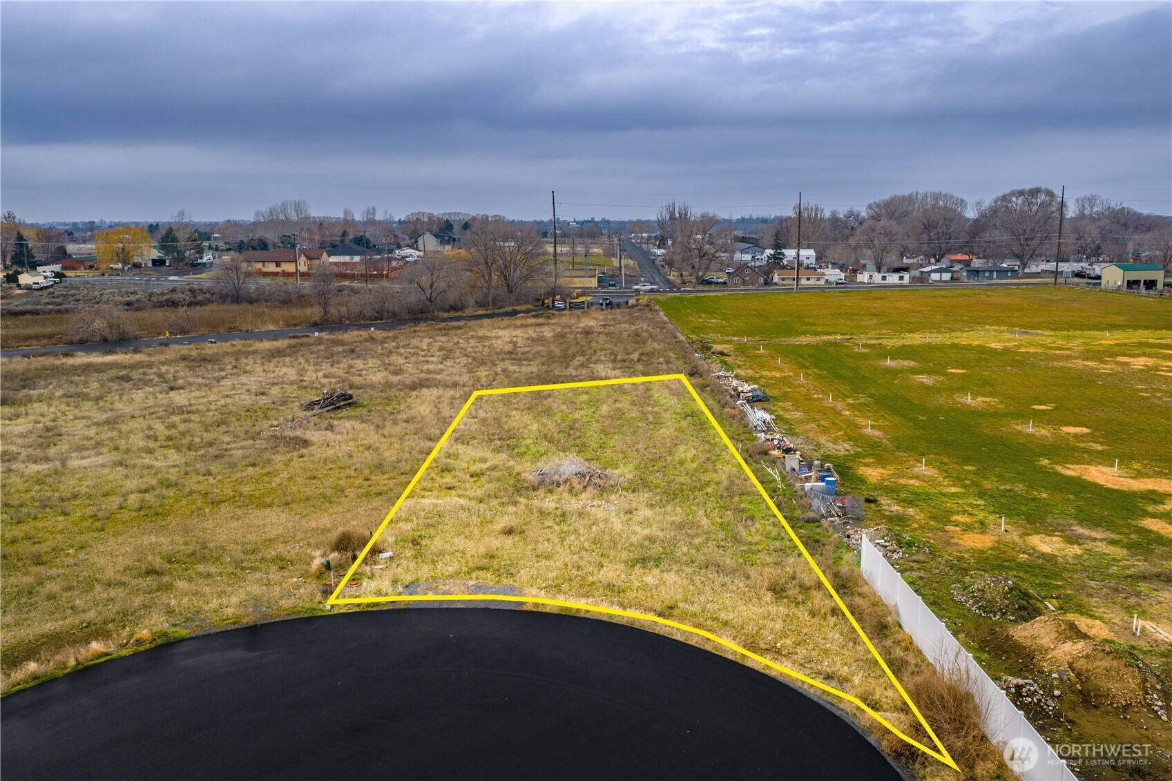 9 Valley RD NE #9, Moses Lake, WA 98837