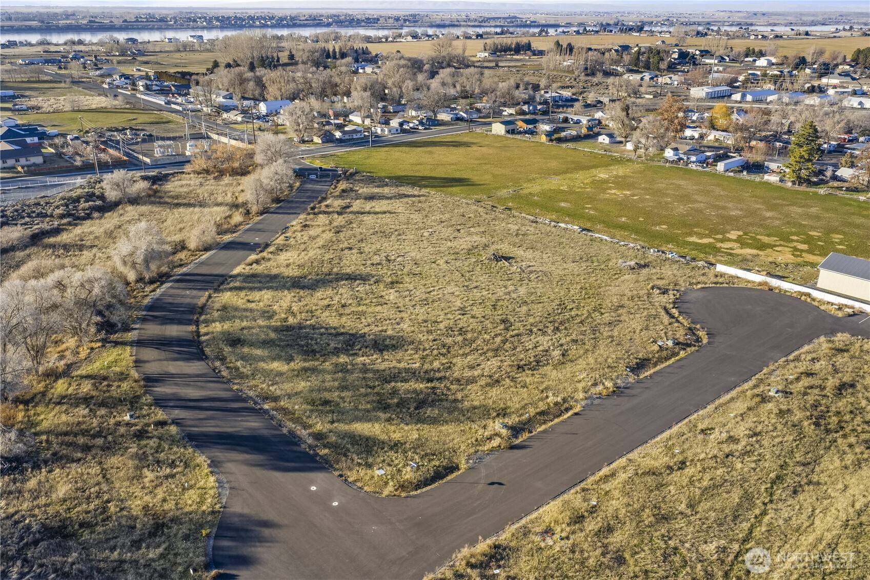 21 Valley RD NE #21, Moses Lake, WA 98837