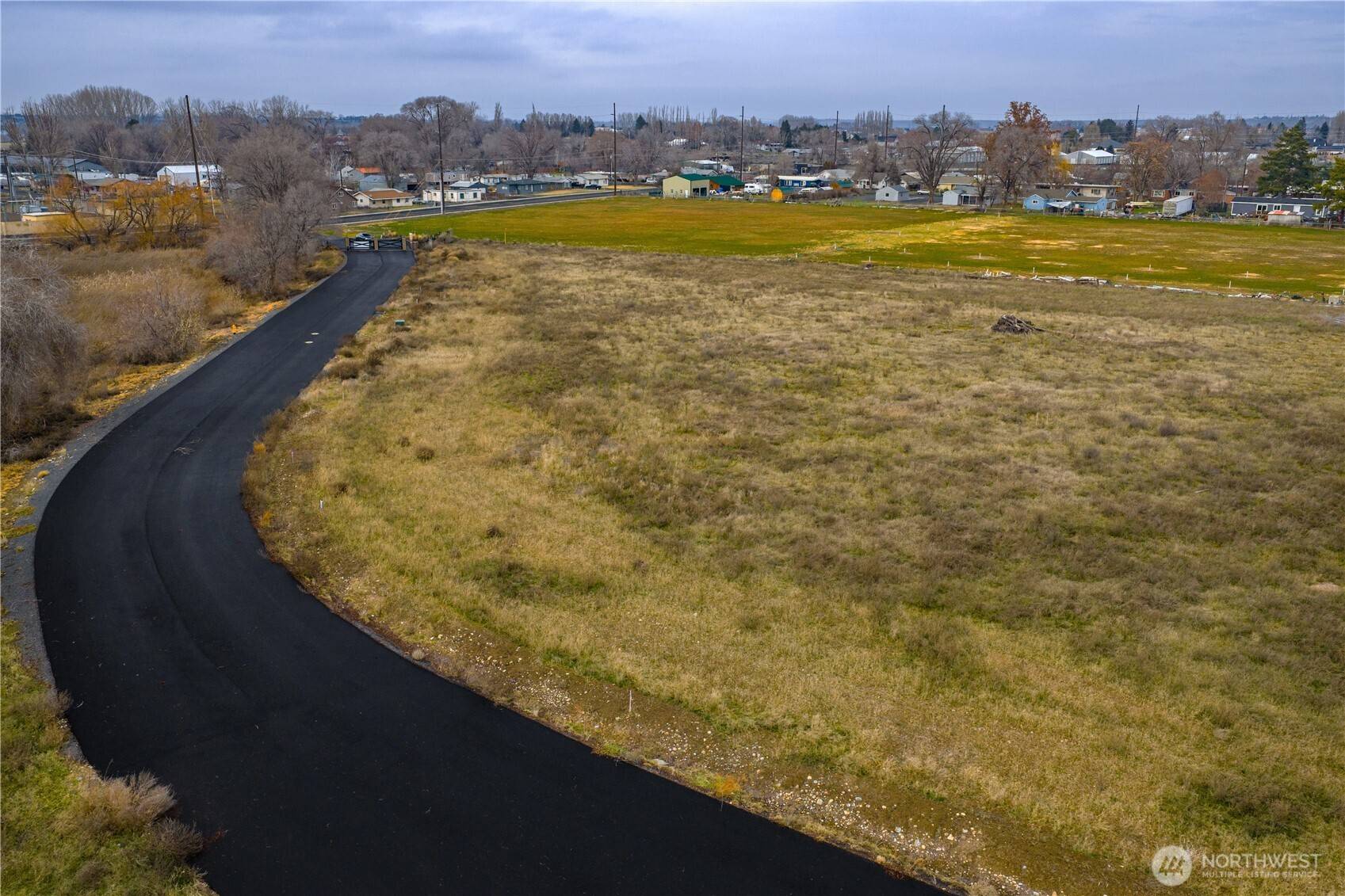 22 Valley RD NE #22, Moses Lake, WA 98837