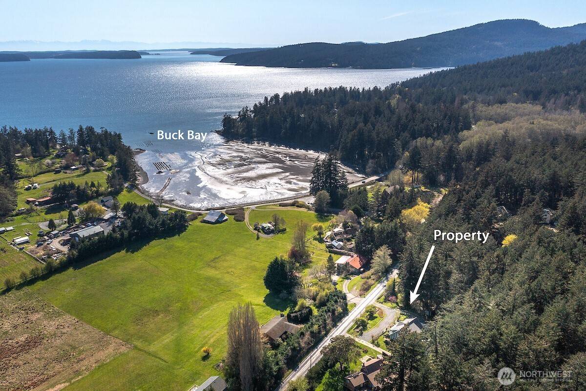 445 Point Lawrence RD, Orcas Island, WA 98245
