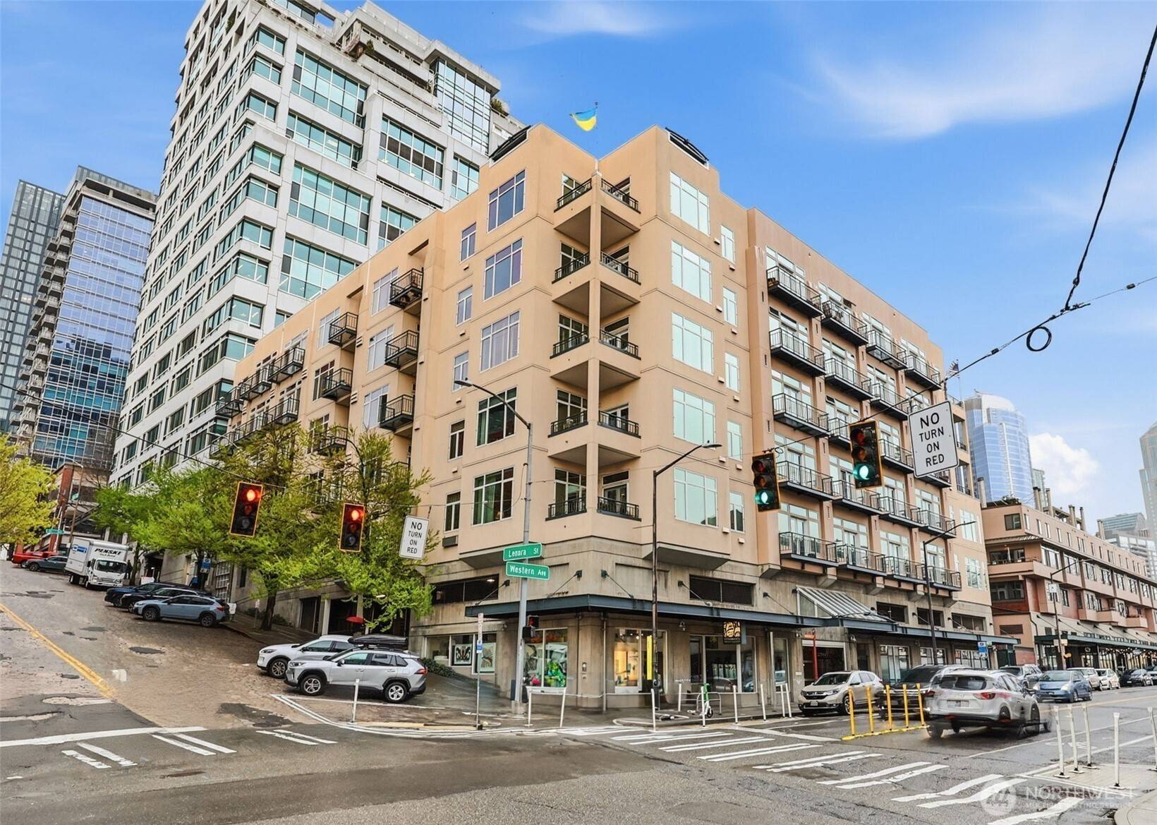 2030 Western AVE #614, Seattle, WA 98121