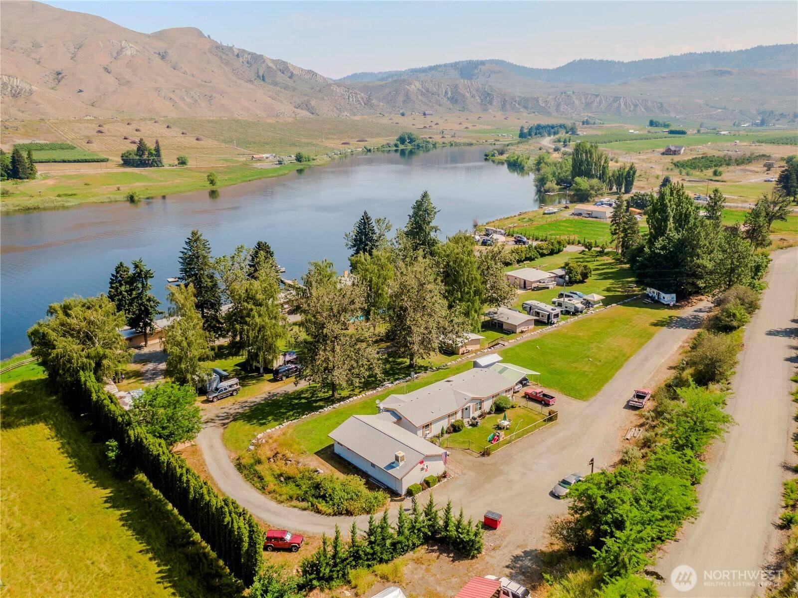 10 Mccammon Rd, Tonasket, WA 98855