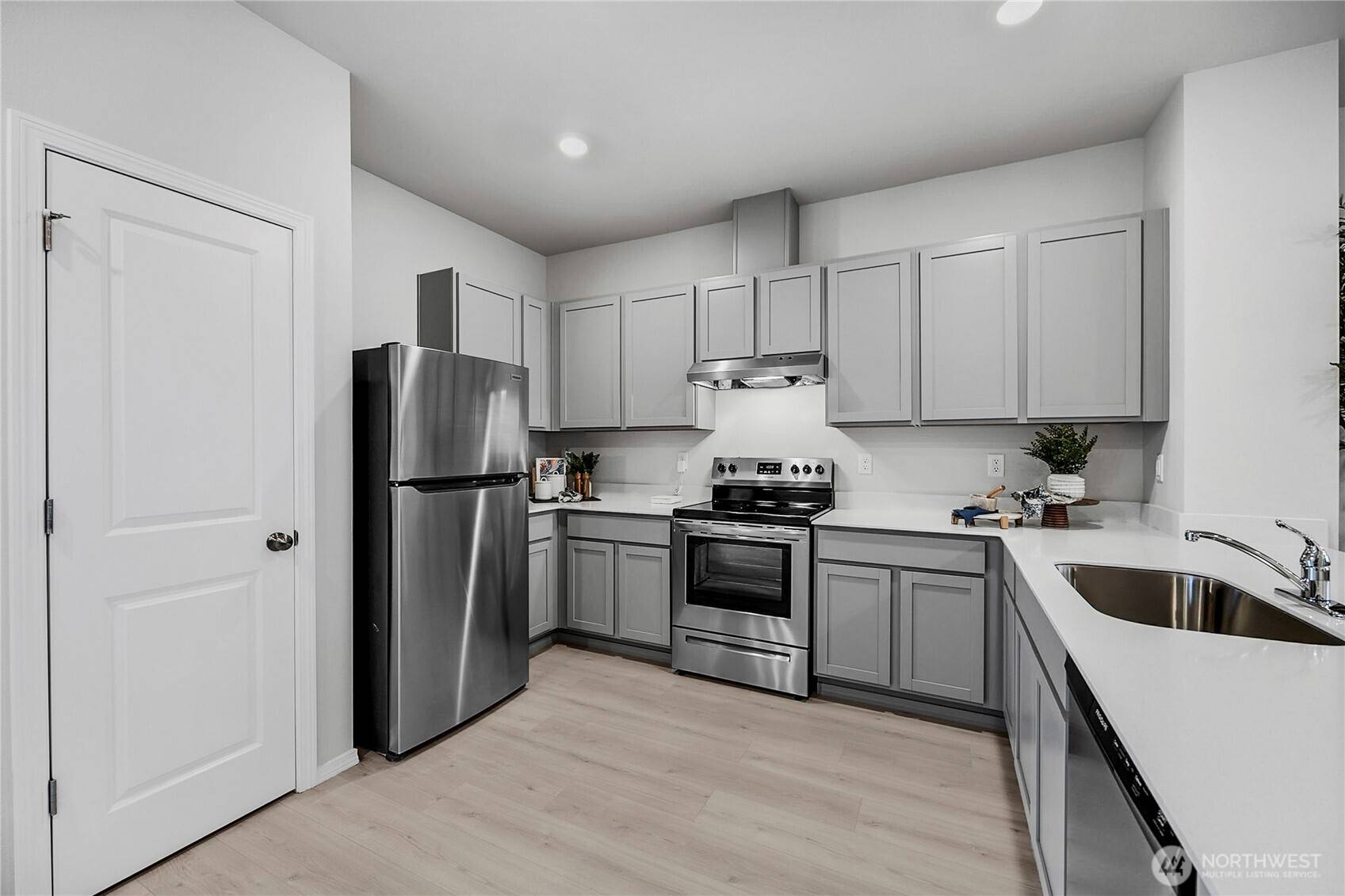34140 Emerald Ridge AVE SE, Black Diamond, WA 98010