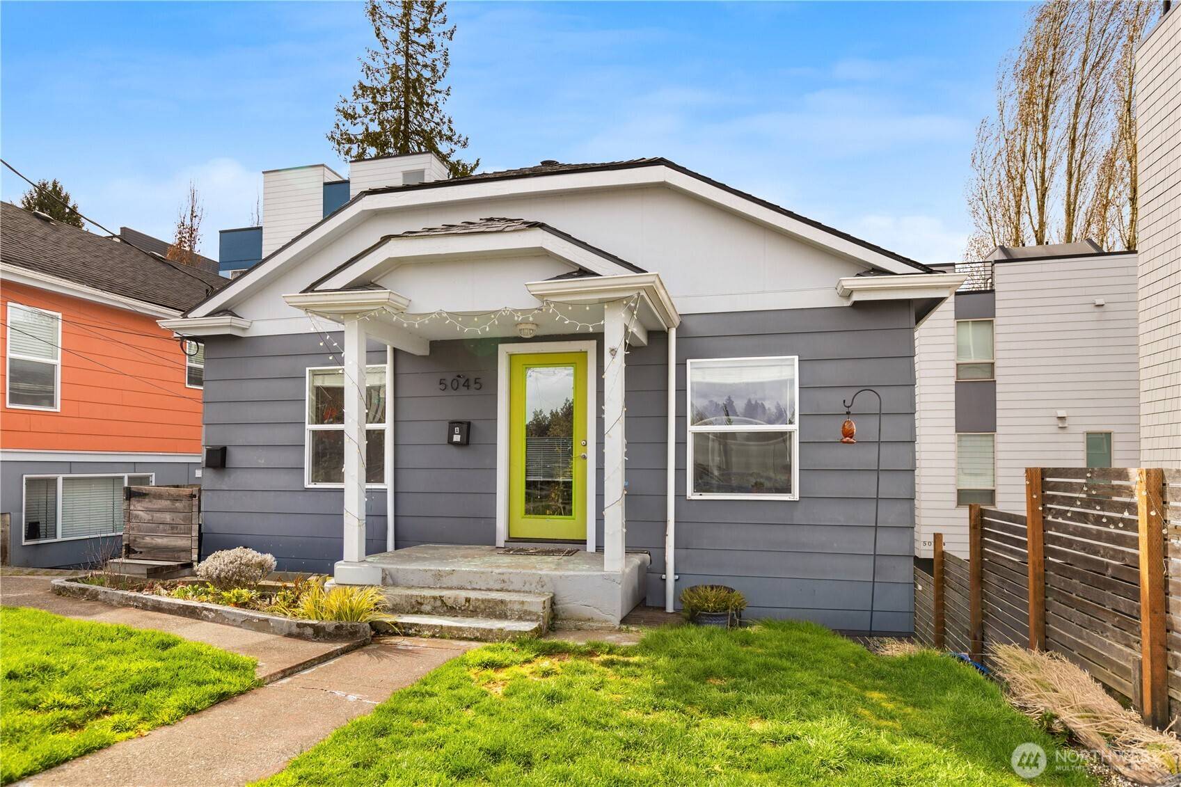 5045 37th AVE S, Seattle, WA 98118