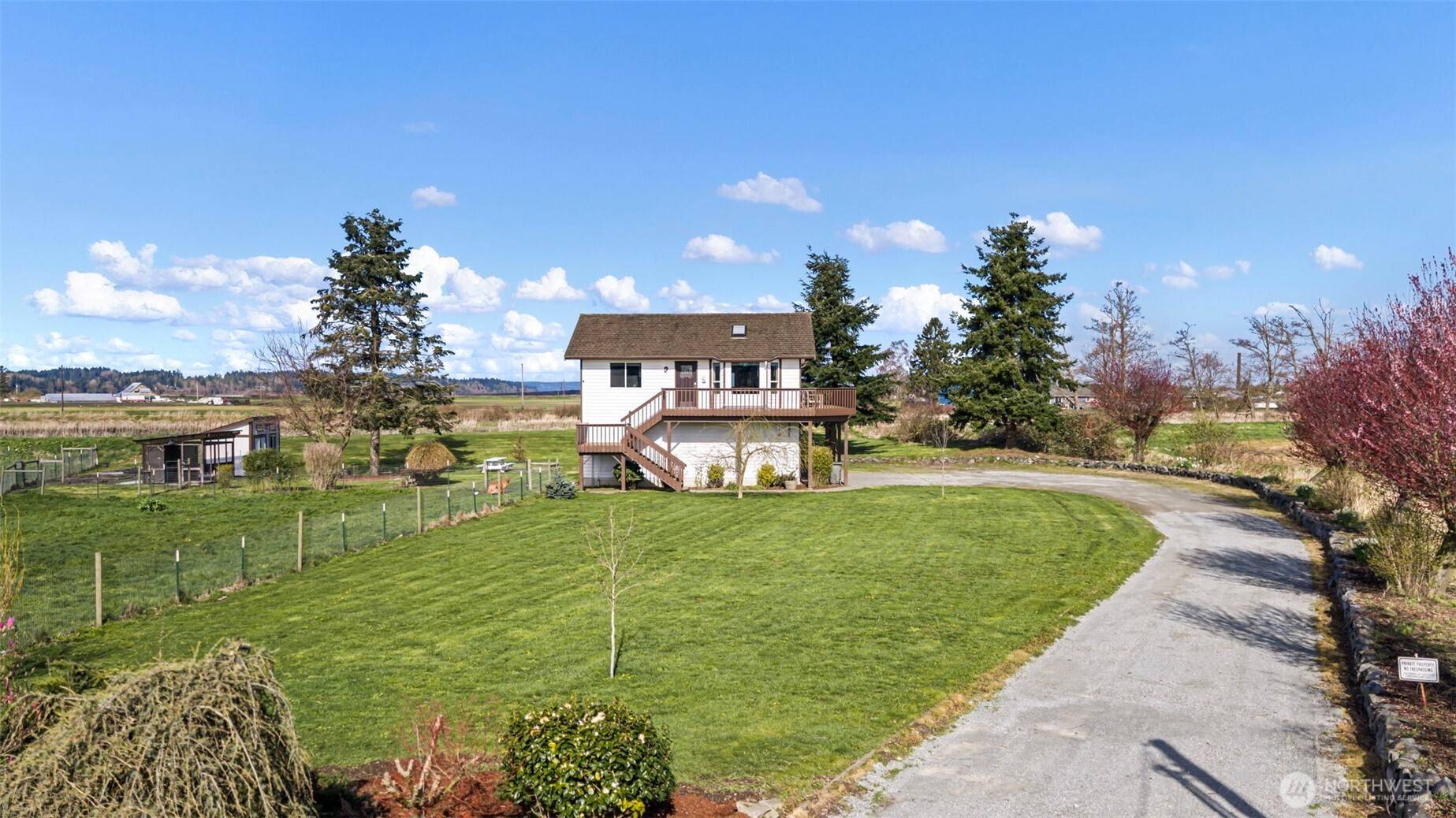 9405 Thomle RD, Stanwood, WA 98292