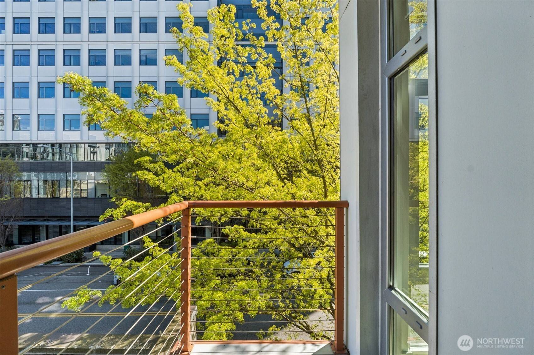 401 9th AVE N #201, Seattle, WA 98109