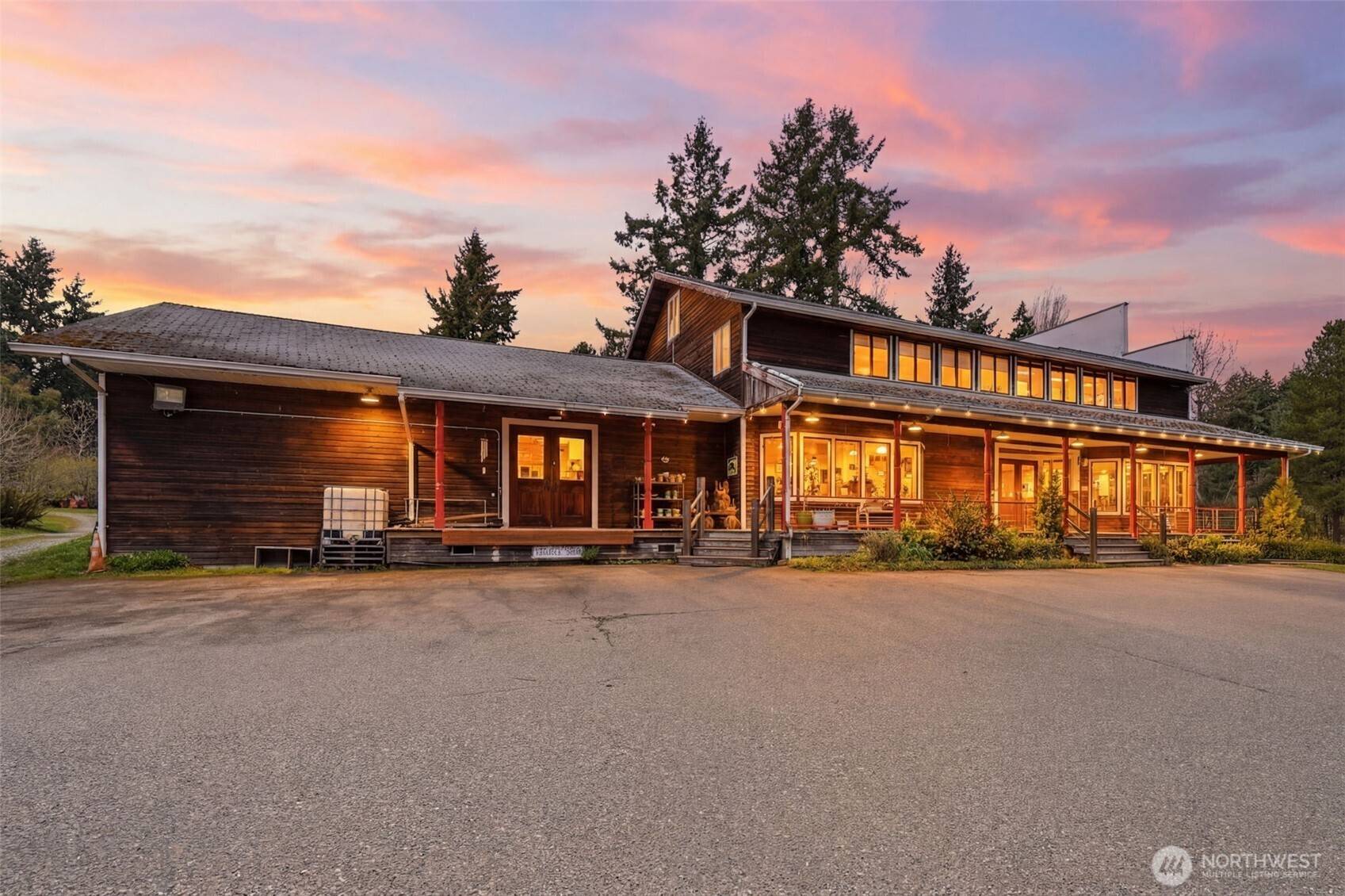 20211 Vashon HWY SW, Vashon, WA 98070