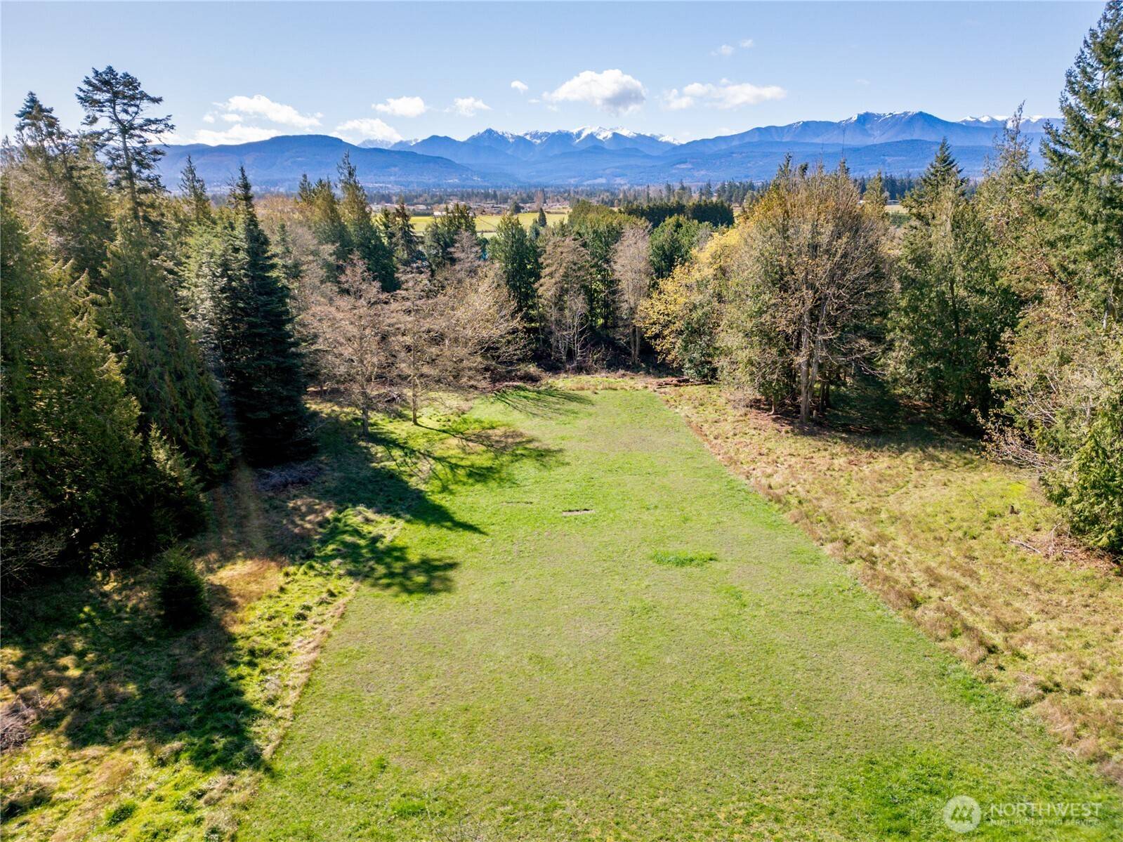 193 Snowberry LN, Sequim, WA 98382