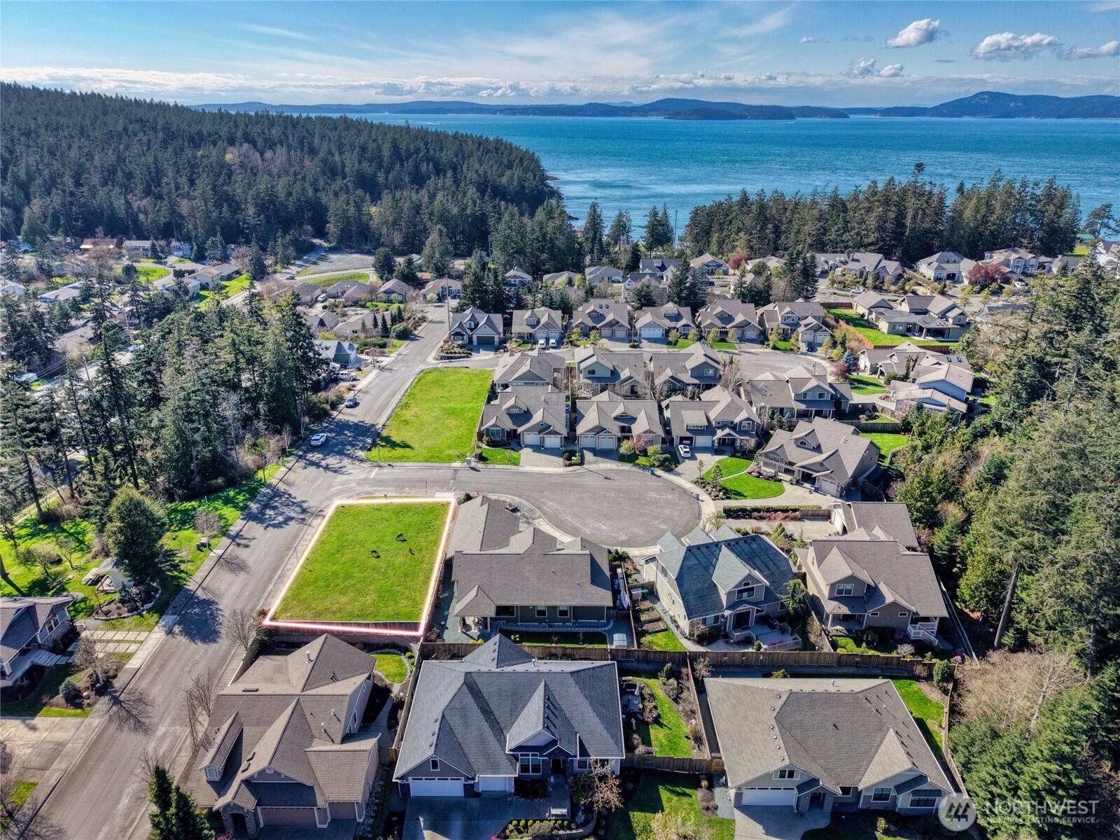 2719 Strom PL, Anacortes, WA 98221